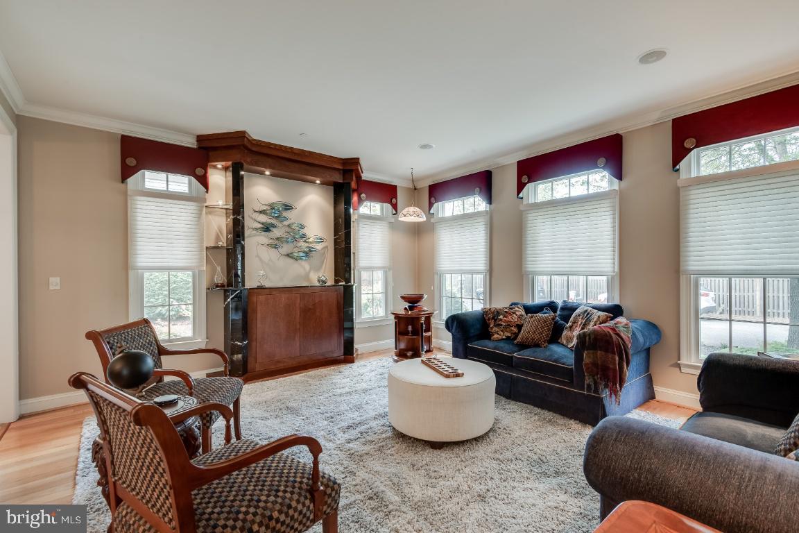 EASTPORT - Residential