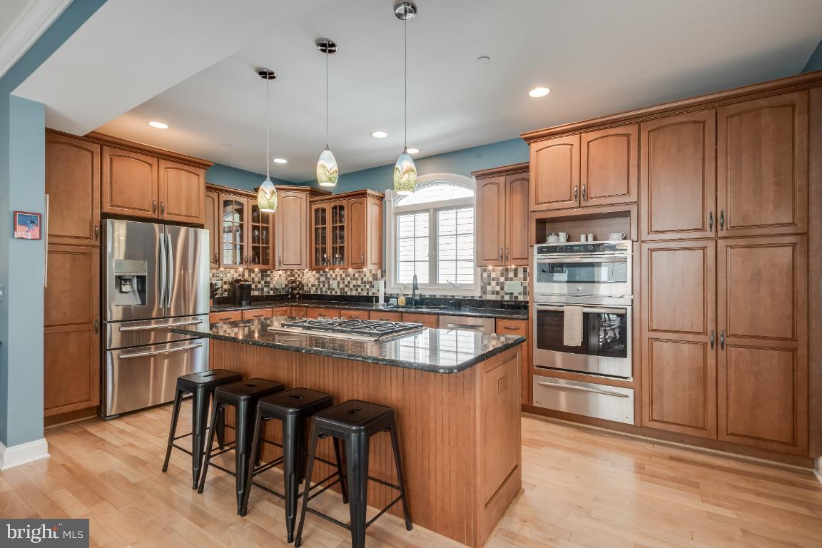 EASTPORT - Residential