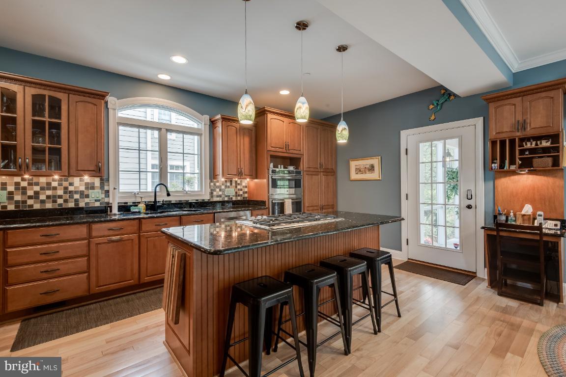 EASTPORT - Residential