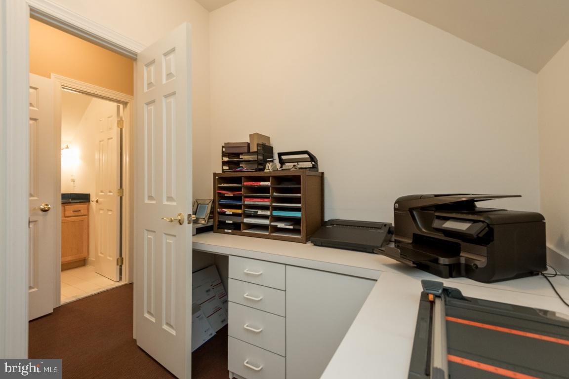 EASTPORT - Residential