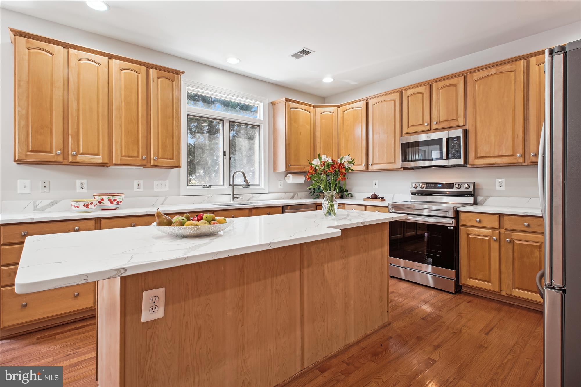 WILLOWS OF POTOMAC - Residential