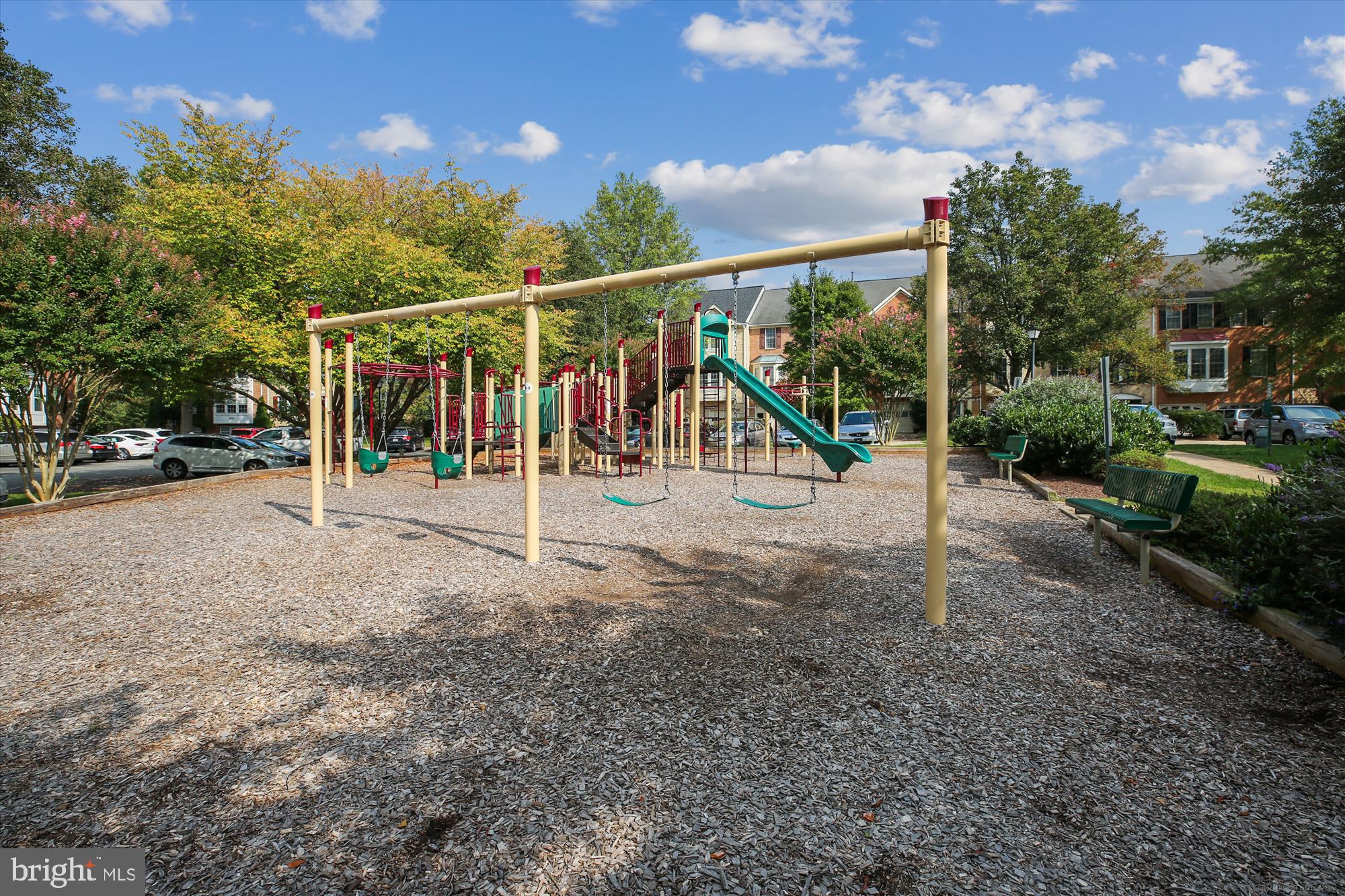 WILLOWS OF POTOMAC - Residential