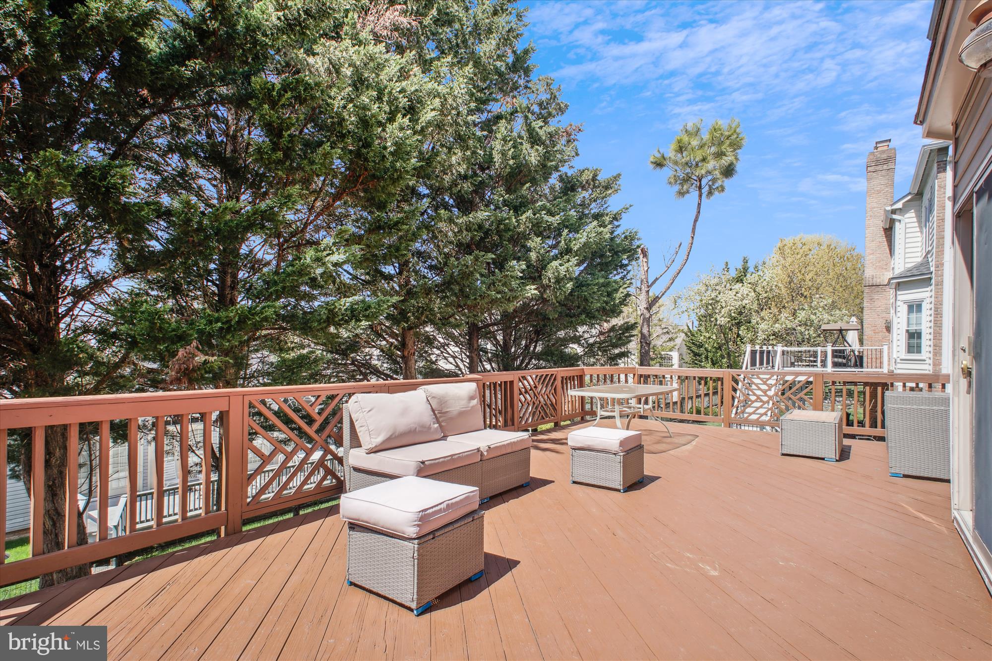 WILLOWS OF POTOMAC - Residential