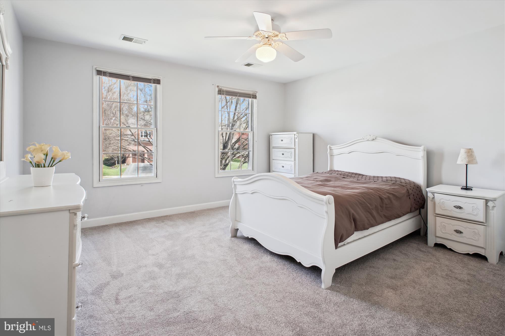 WILLOWS OF POTOMAC - Residential