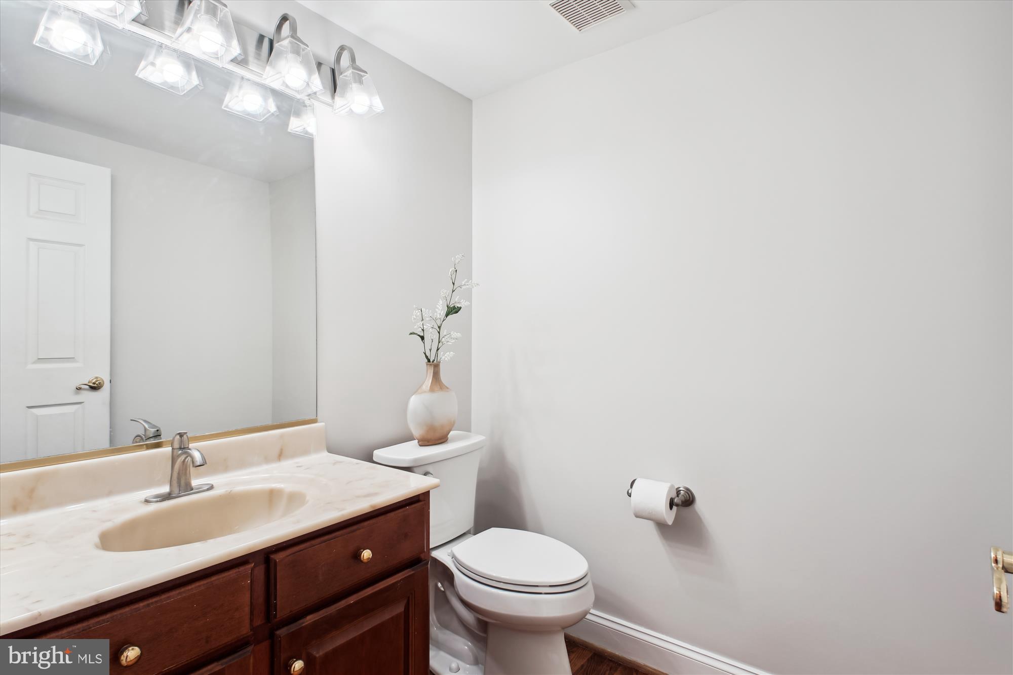 WILLOWS OF POTOMAC - Residential