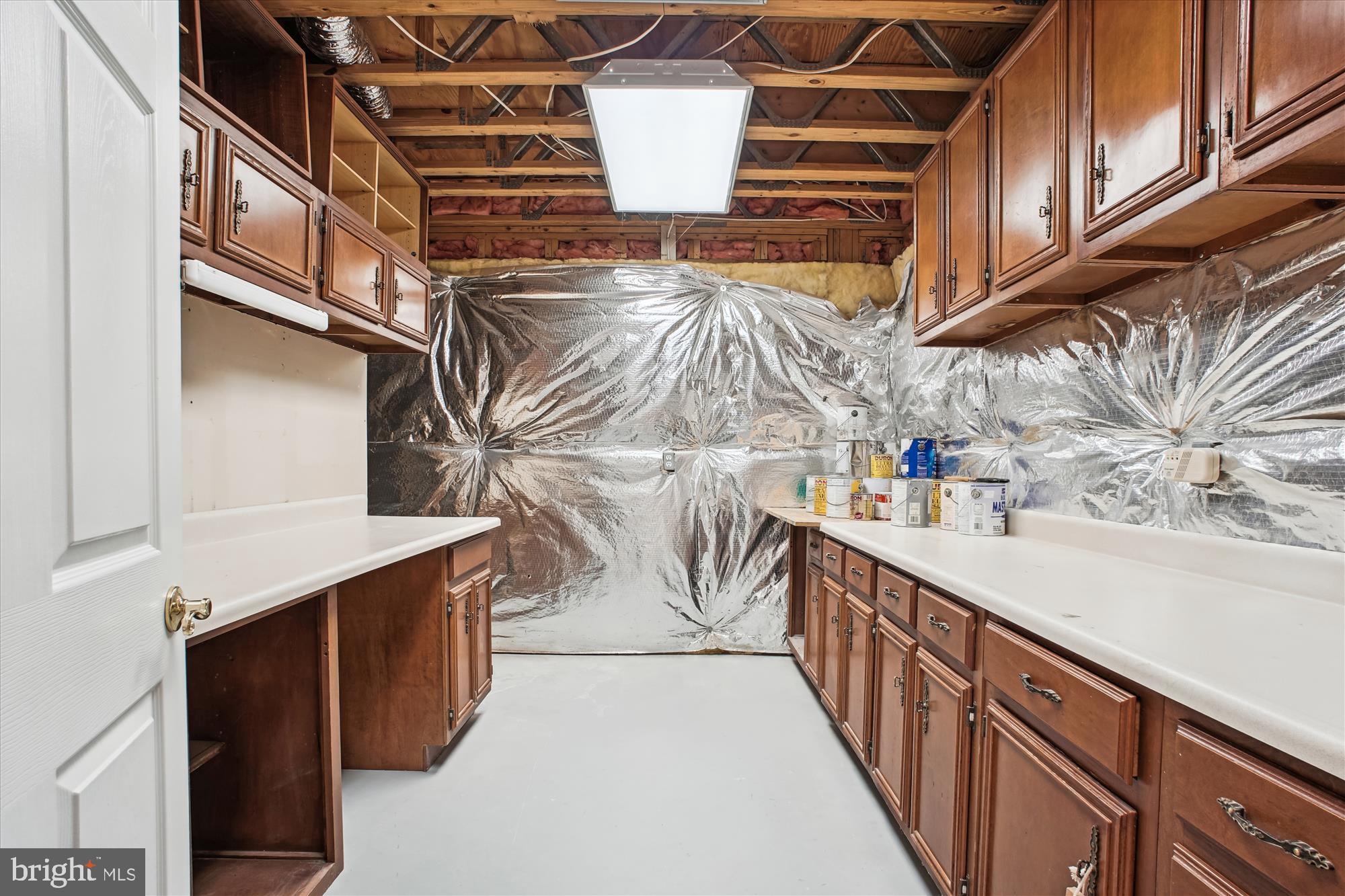 WILLOWS OF POTOMAC - Residential