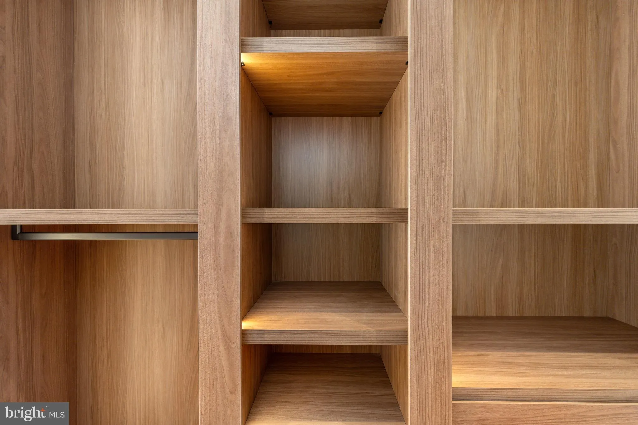 Philadelphia, Pennsylvania 19106, United States, 3 Bedrooms Bedrooms, ,4 BathroomsBathrooms,Residential,Active,121073