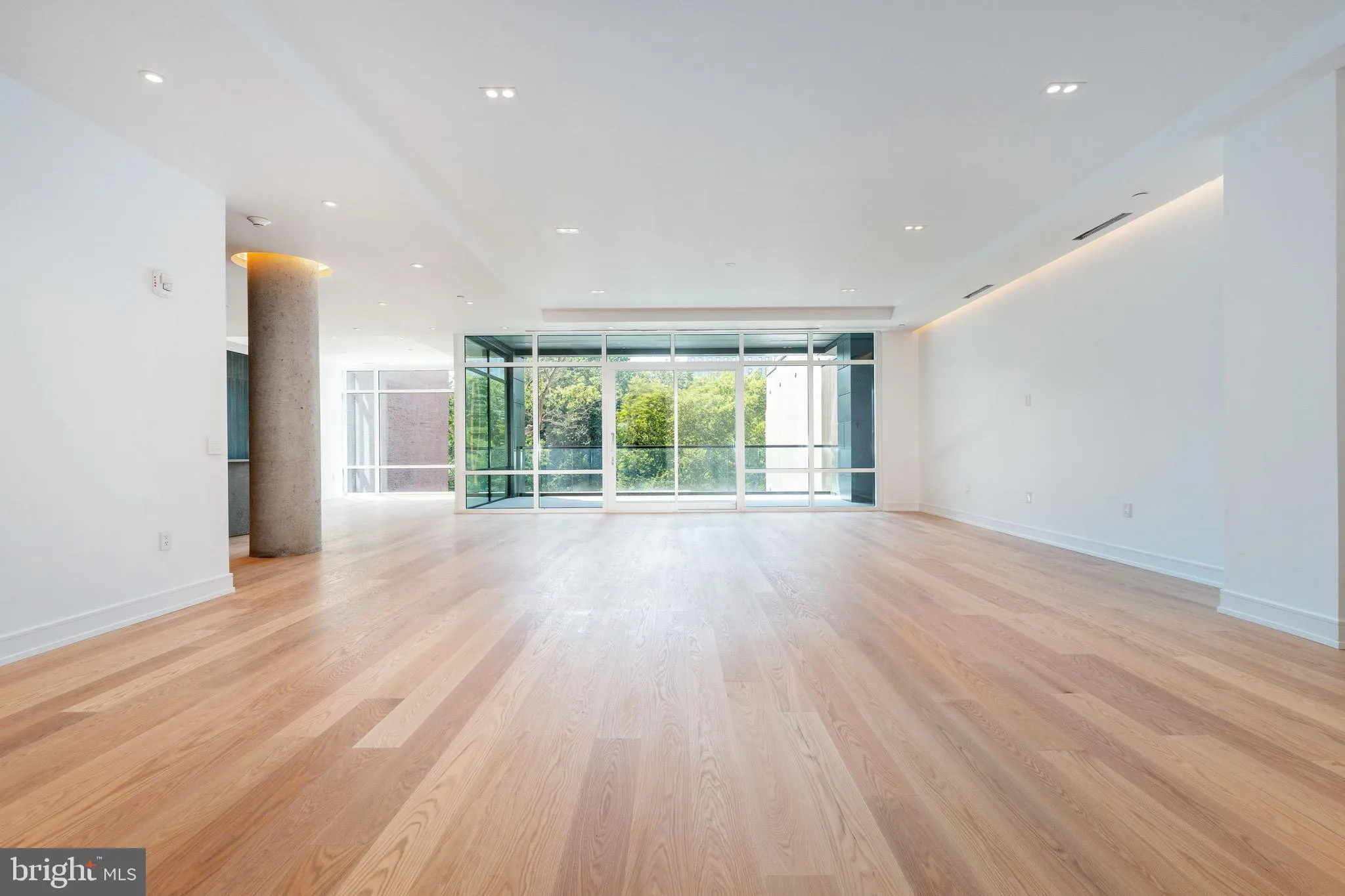 Philadelphia, Pennsylvania 19106, United States, 3 Bedrooms Bedrooms, ,4 BathroomsBathrooms,Residential,Active,121073