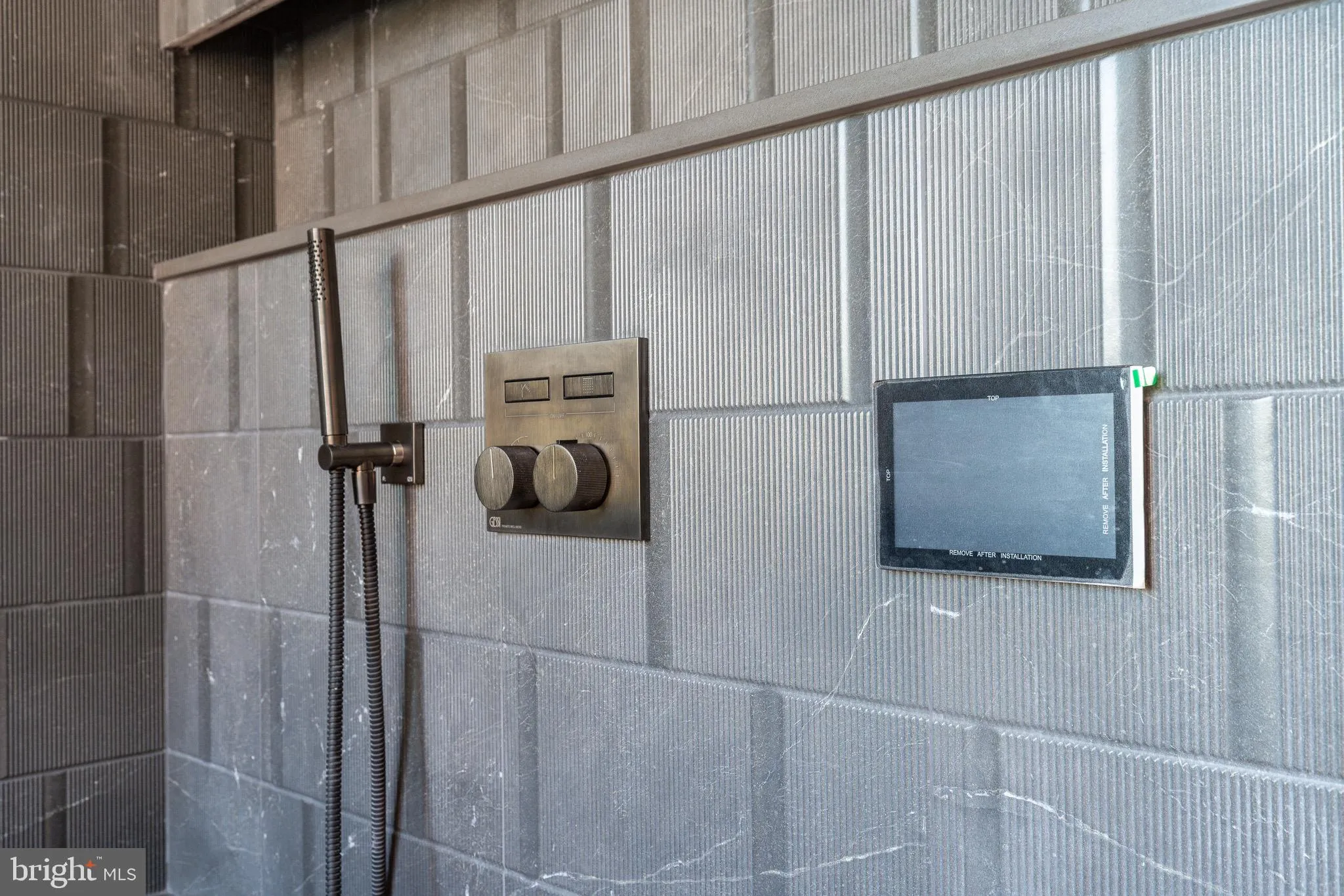 Philadelphia, Pennsylvania 19106, United States, 3 Bedrooms Bedrooms, ,4 BathroomsBathrooms,Residential,Active,121073