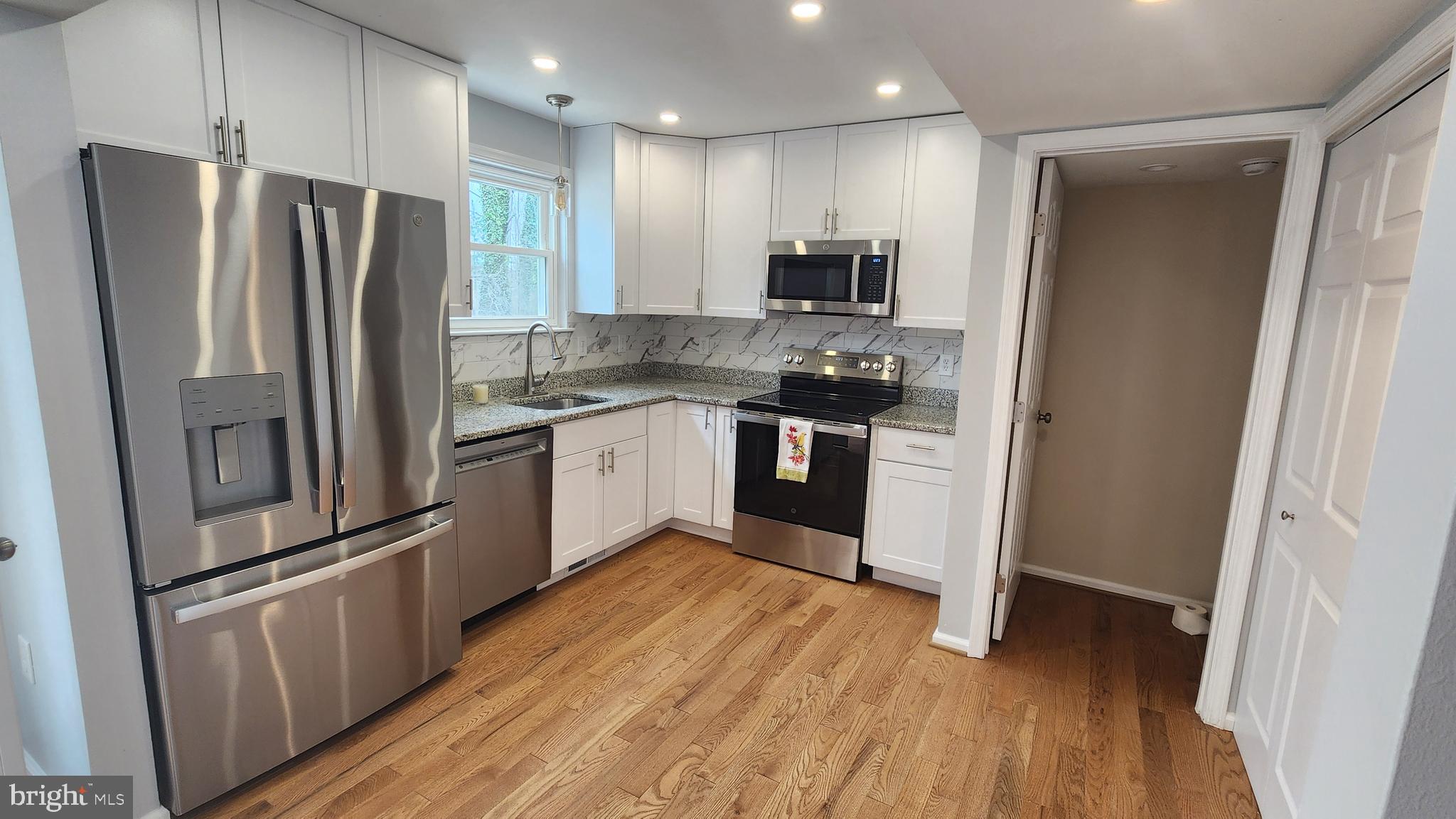 BRIGHTLEAF - Residential