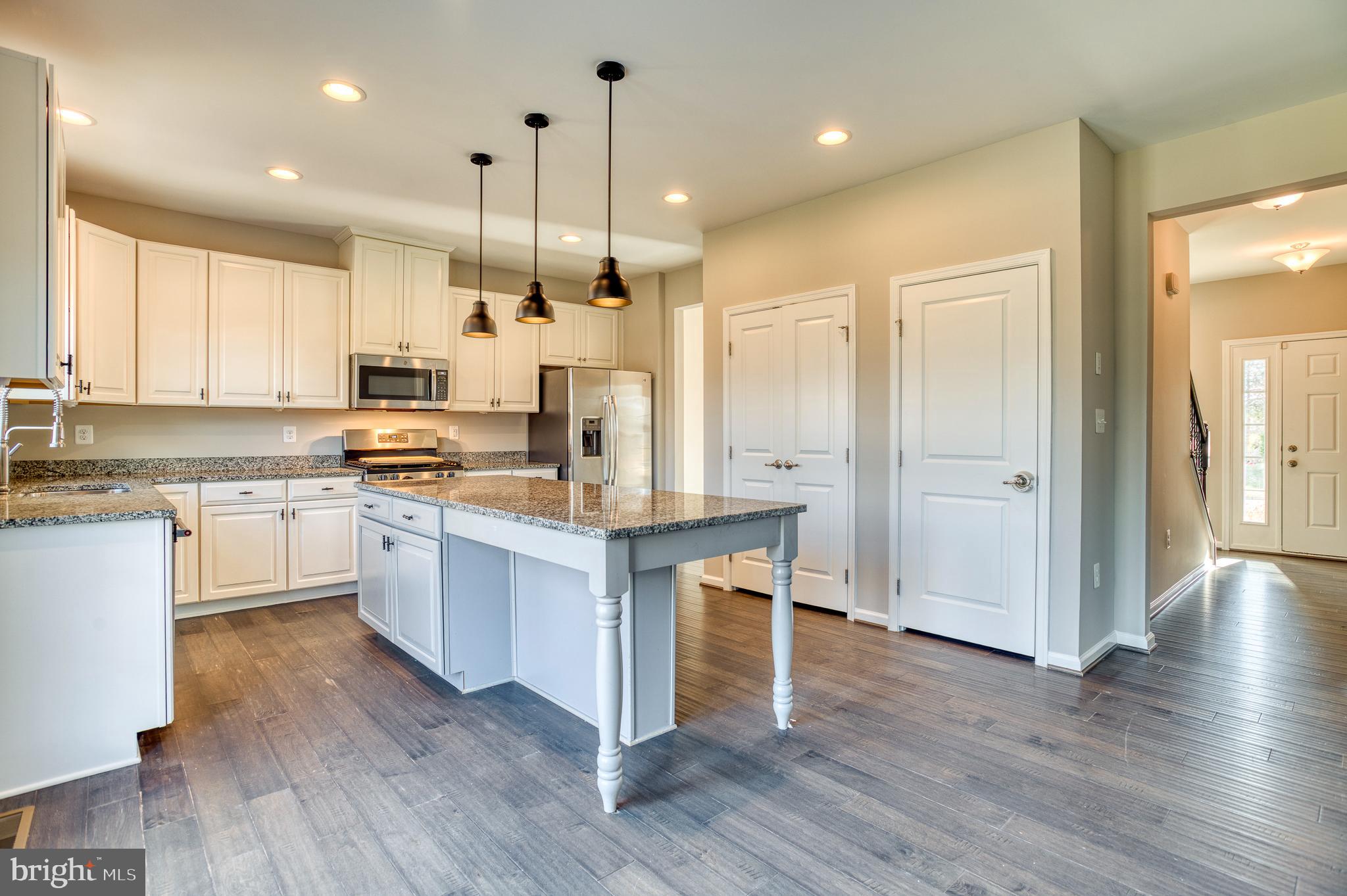 NORTH RIDGE ESTATES - Residential