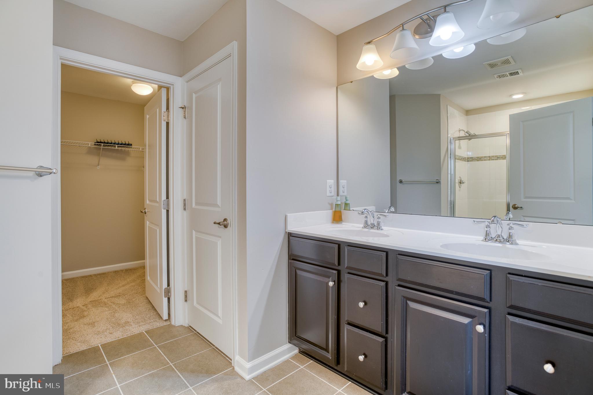 NORTH RIDGE ESTATES - Residential