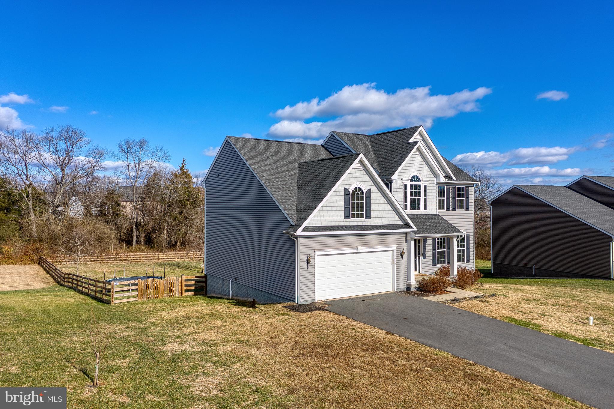 NORTH RIDGE ESTATES - Residential