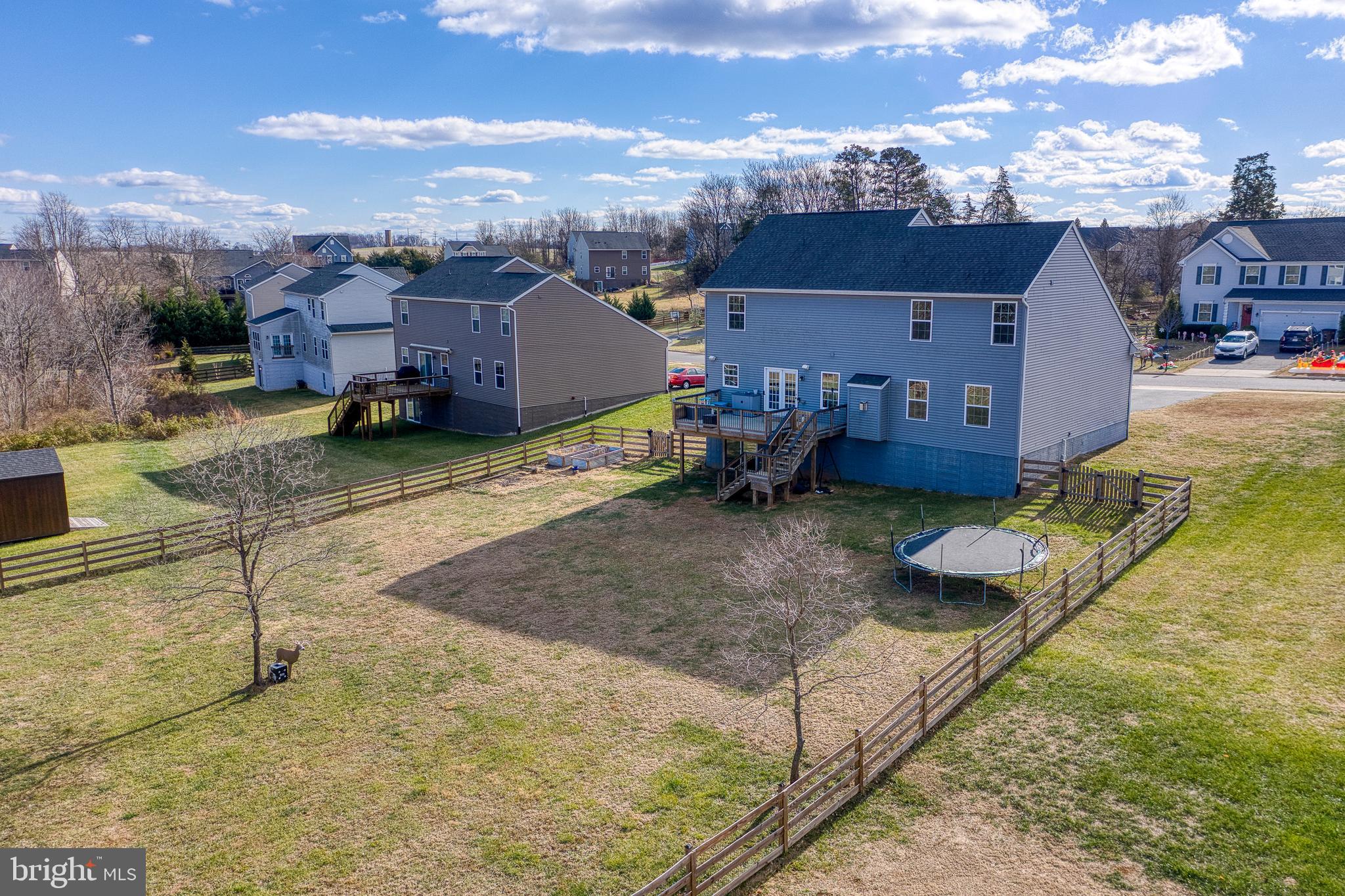 NORTH RIDGE ESTATES - Residential