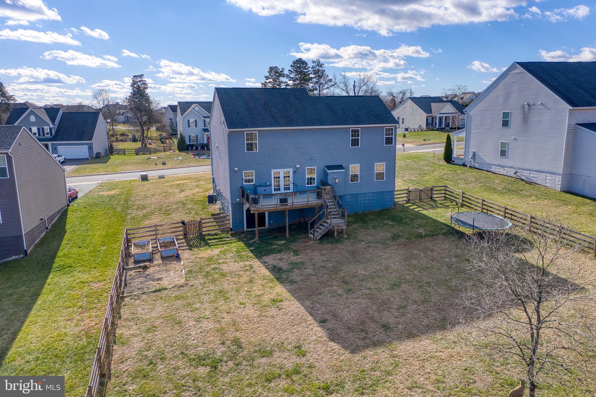 NORTH RIDGE ESTATES - Residential