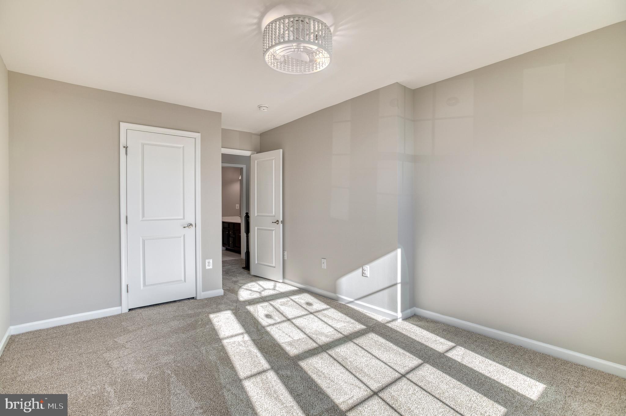 NORTH RIDGE ESTATES - Residential