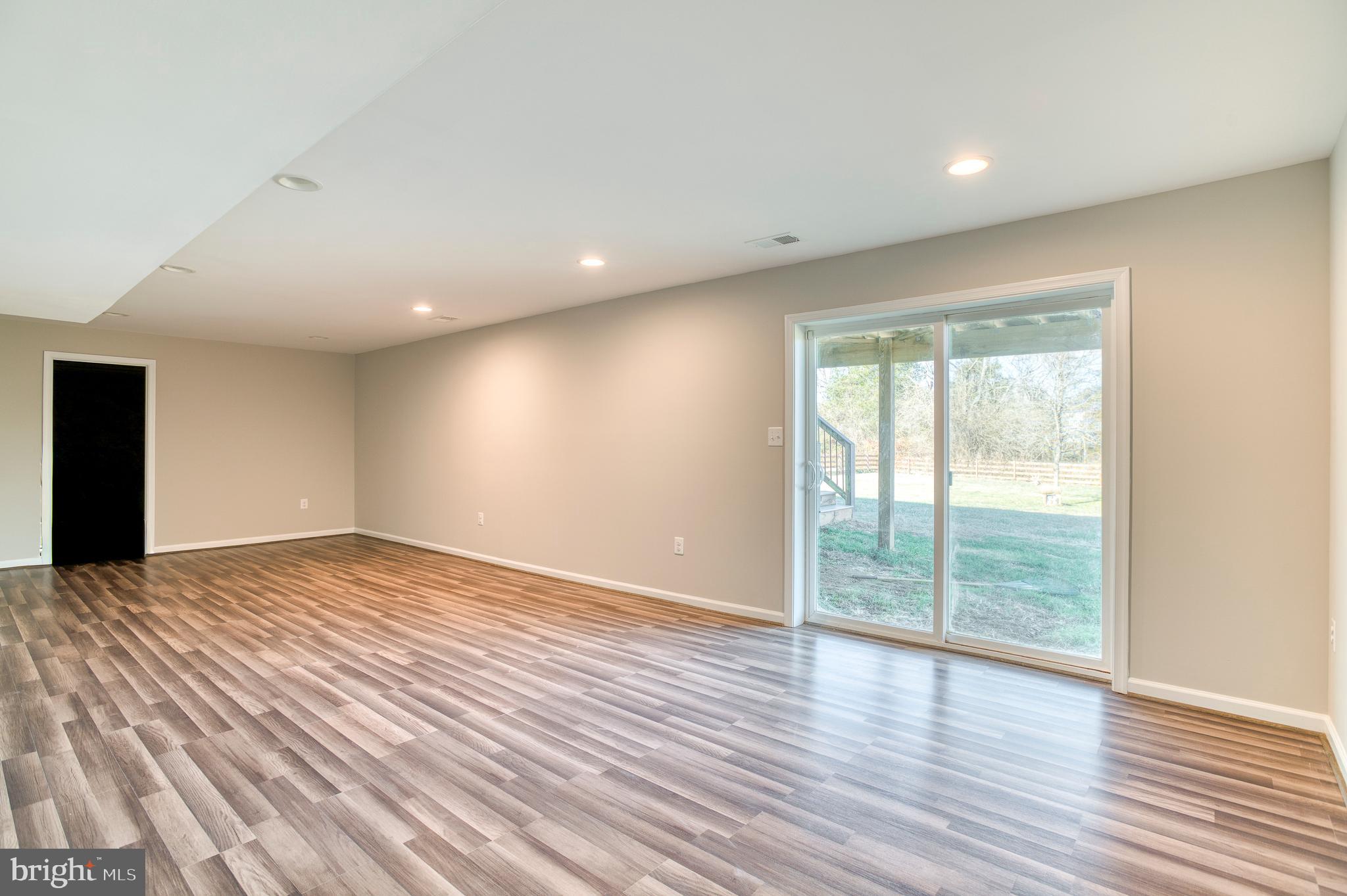 NORTH RIDGE ESTATES - Residential