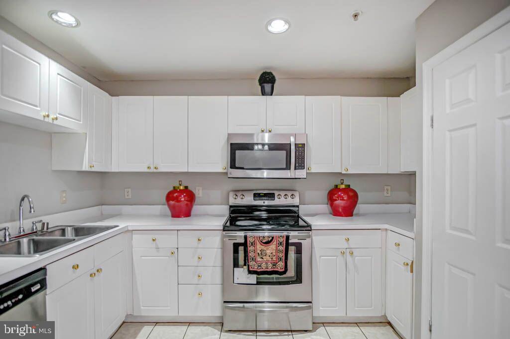 SNOWDEN RIDGE - Residential