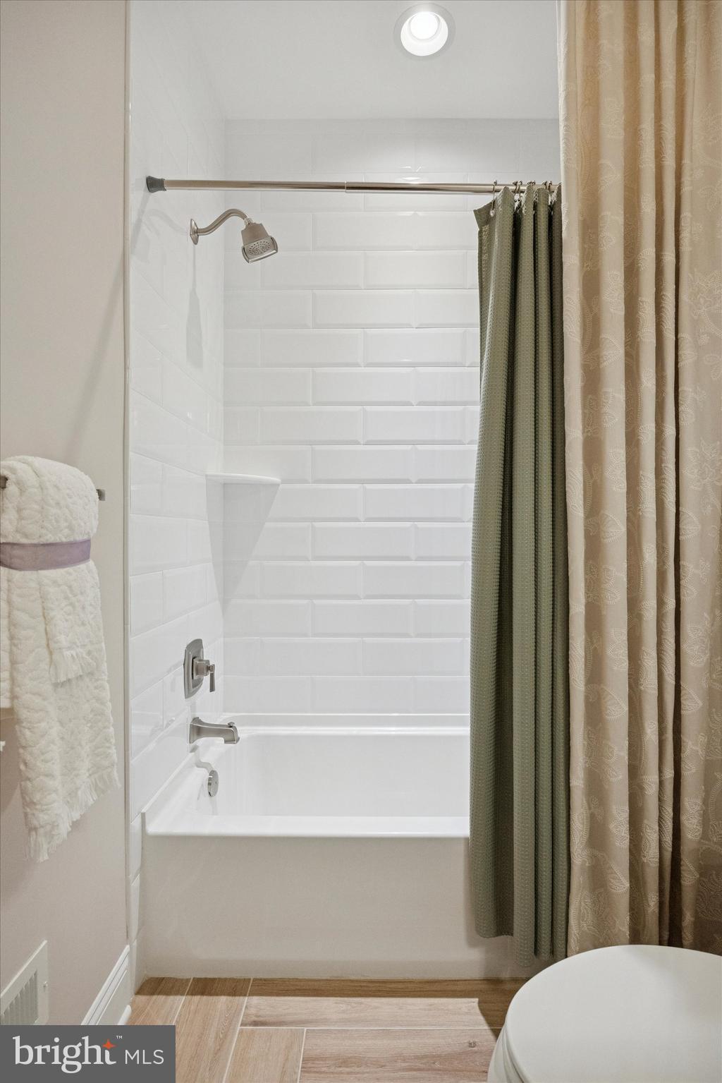 FAIRLAND AT GWYNEDD - Residential