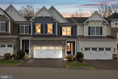 4 WHITE FIELD COURT AMBLER PA 19002