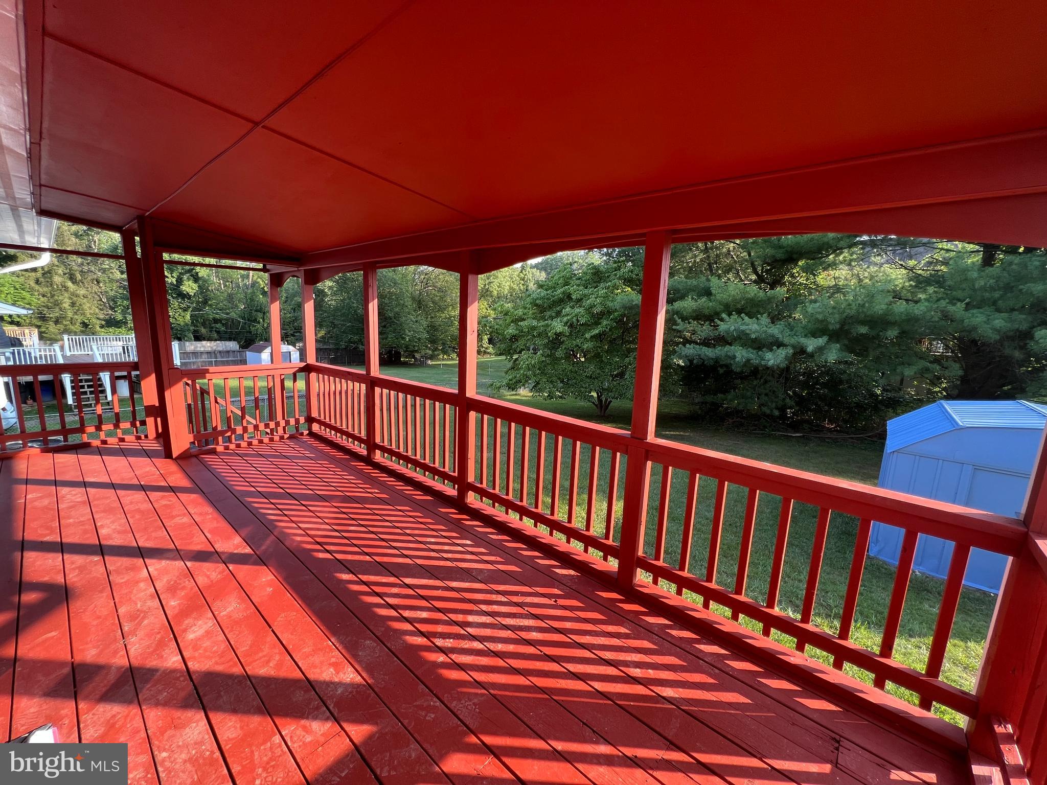 SUBURBIA - Residential