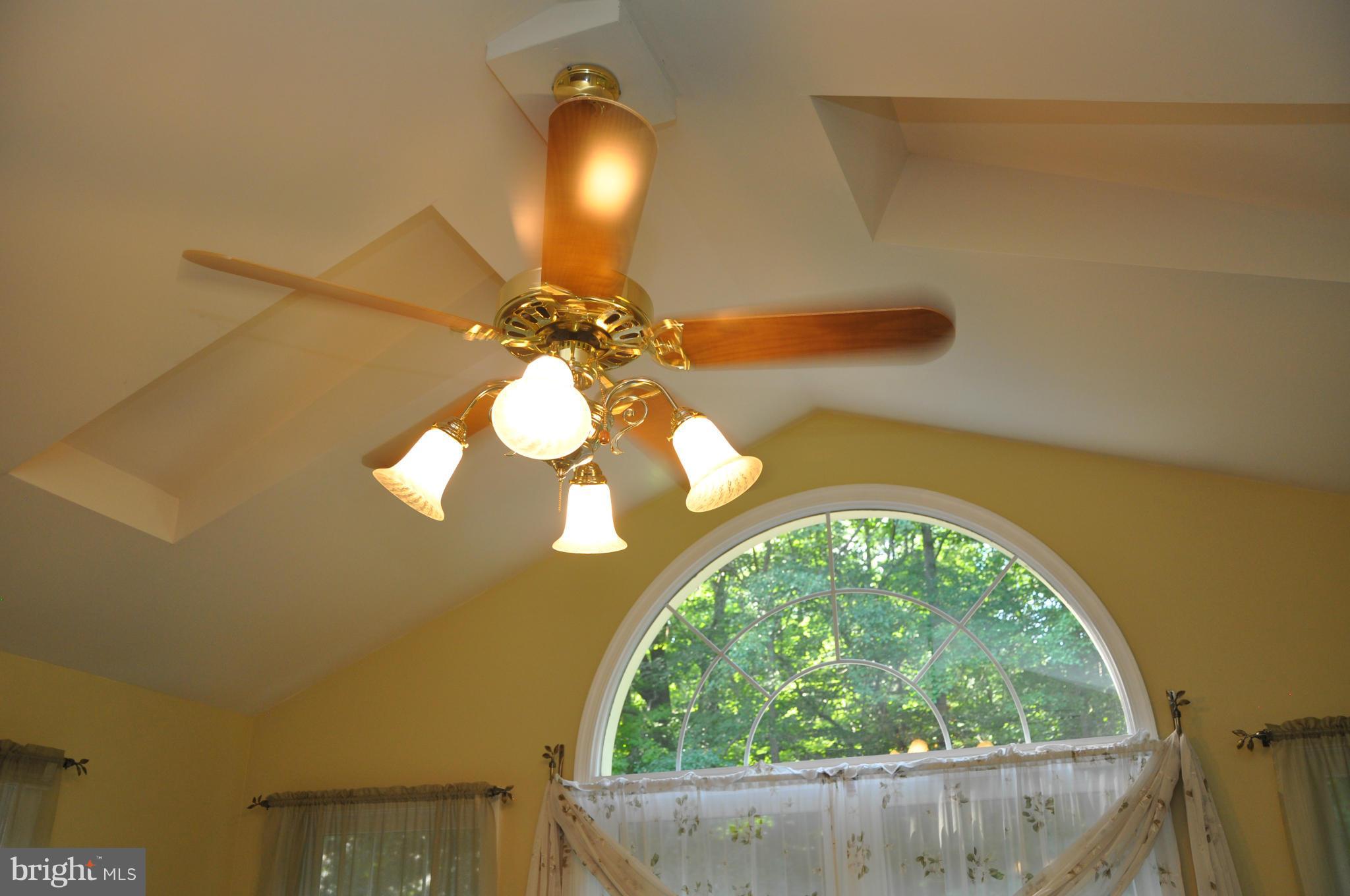 BARRINGTON OAKS - Residential