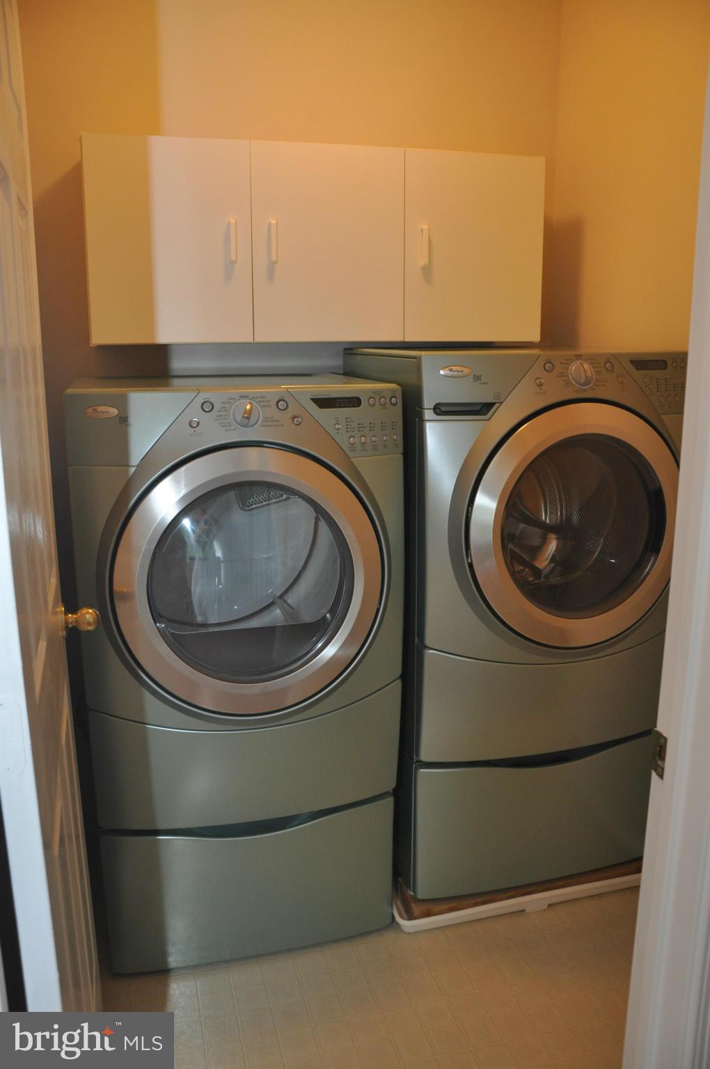 BARRINGTON OAKS - Residential