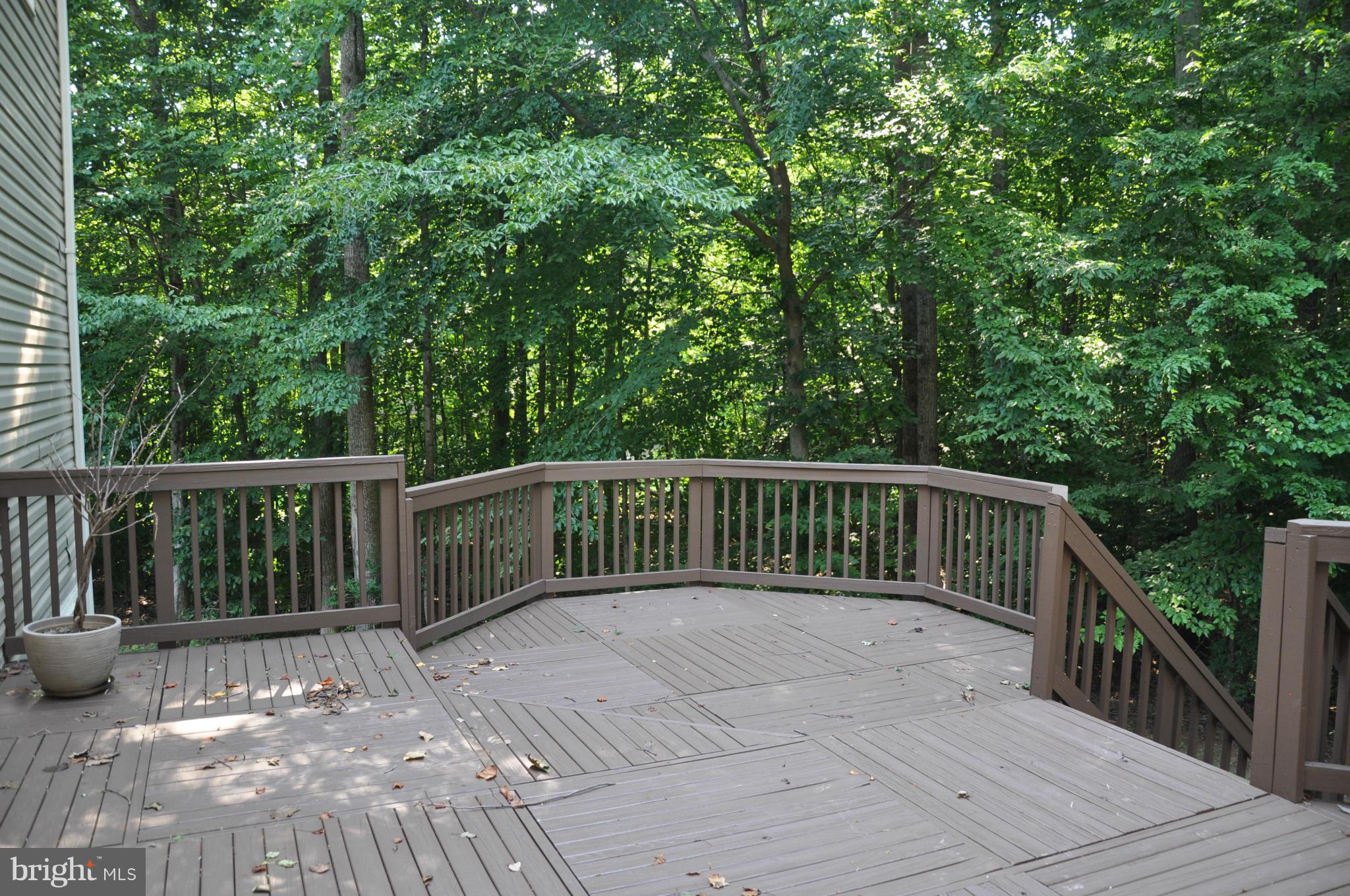 BARRINGTON OAKS - Residential