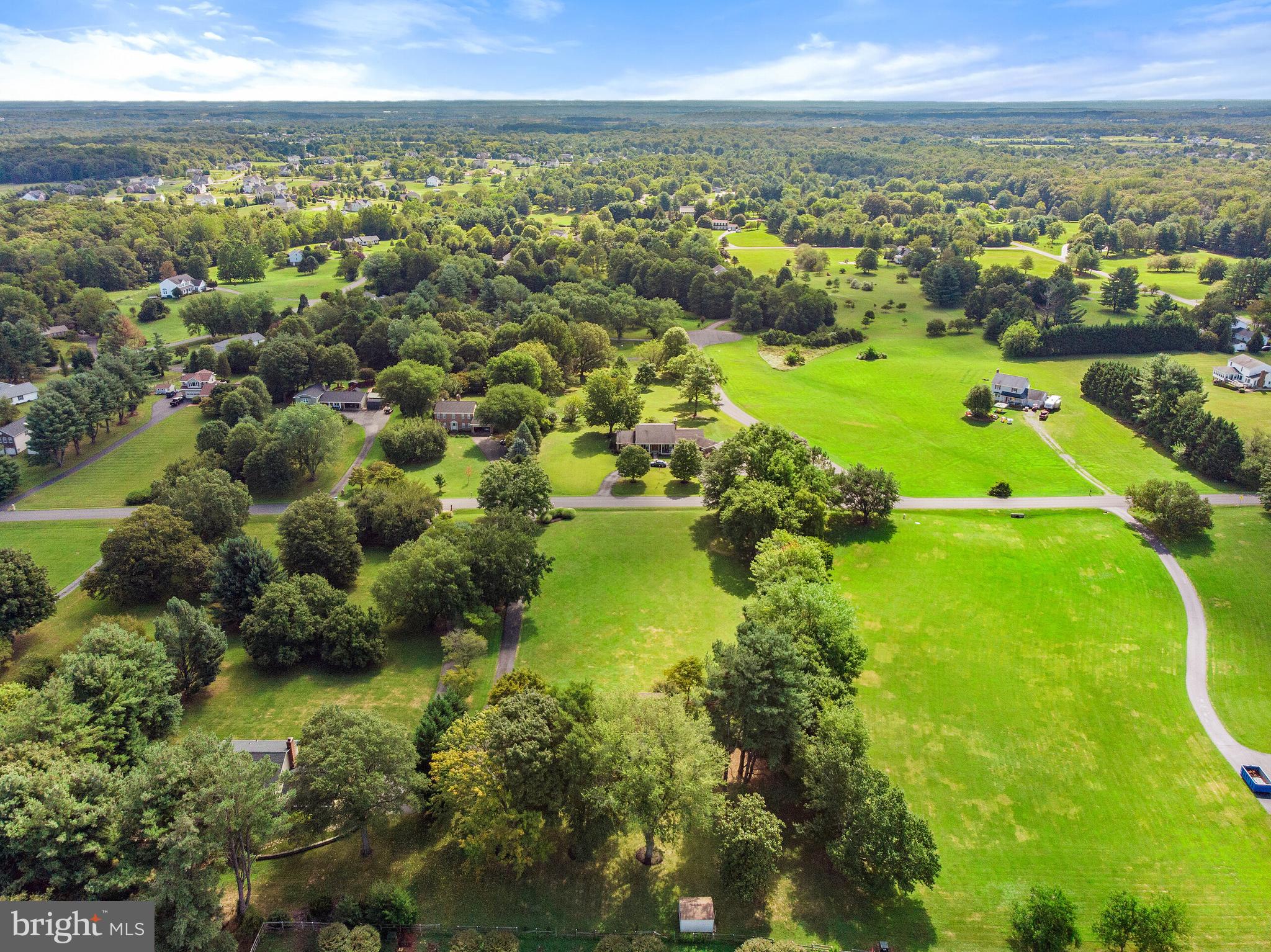 LAWNVALE ESTATES - Residential