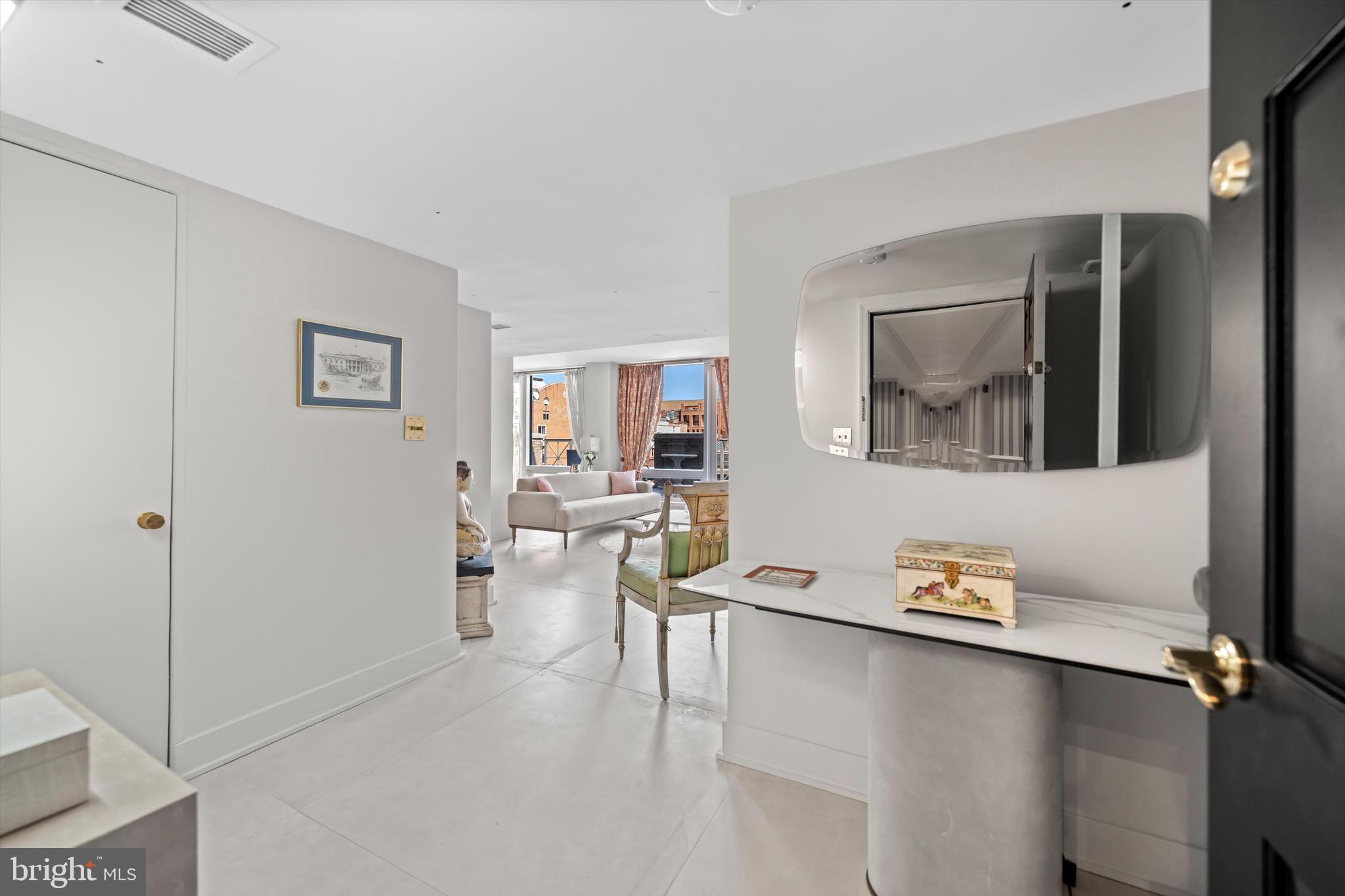 801 PENNSYLVANIA AVENUE NW 1001