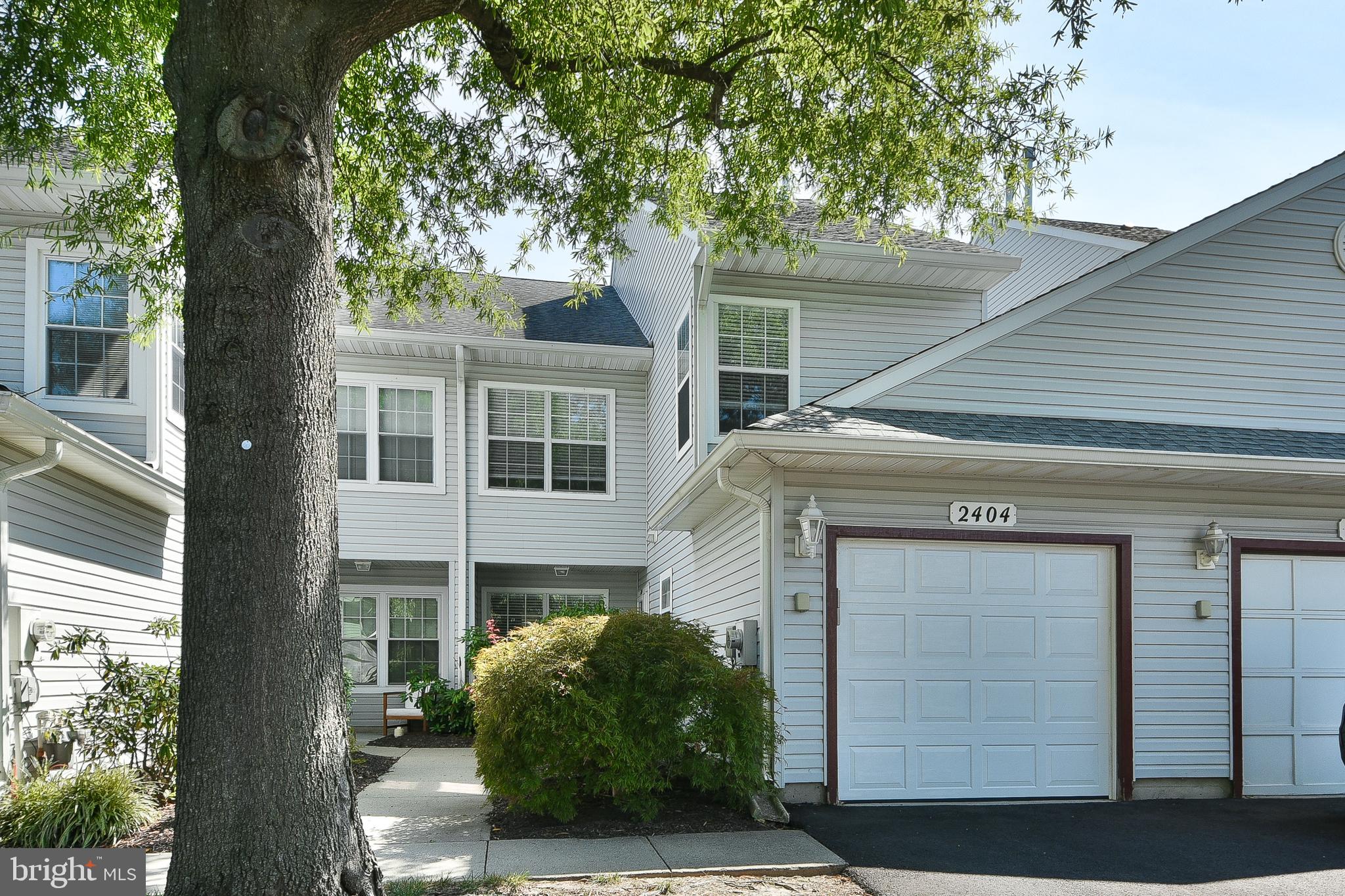 BROOKSTONE - Residential Lease