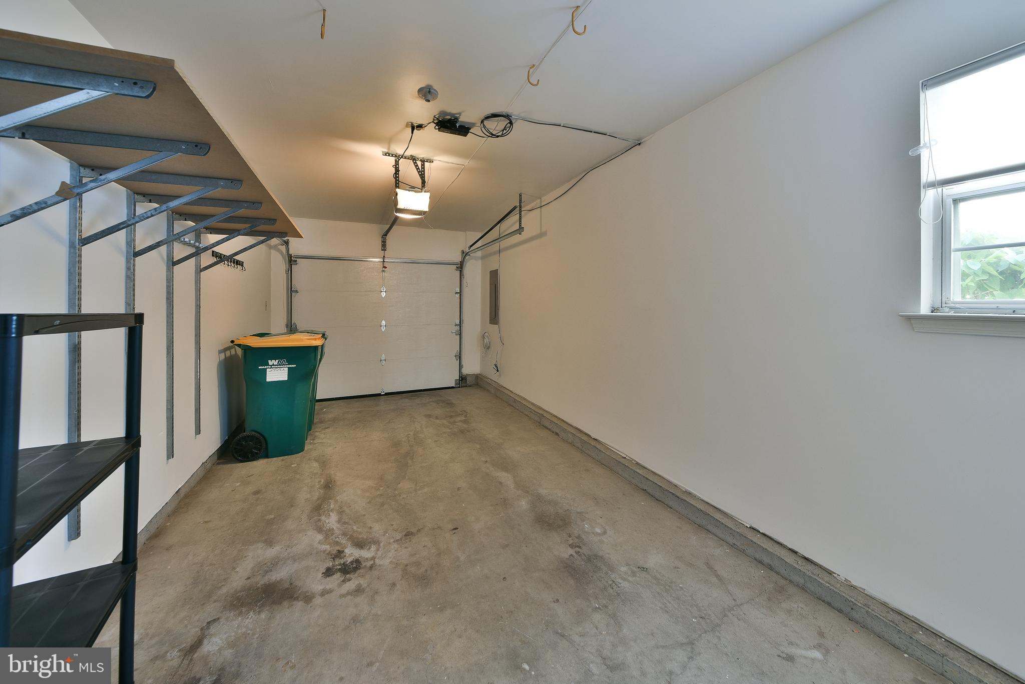 BROOKSTONE - Residential Lease