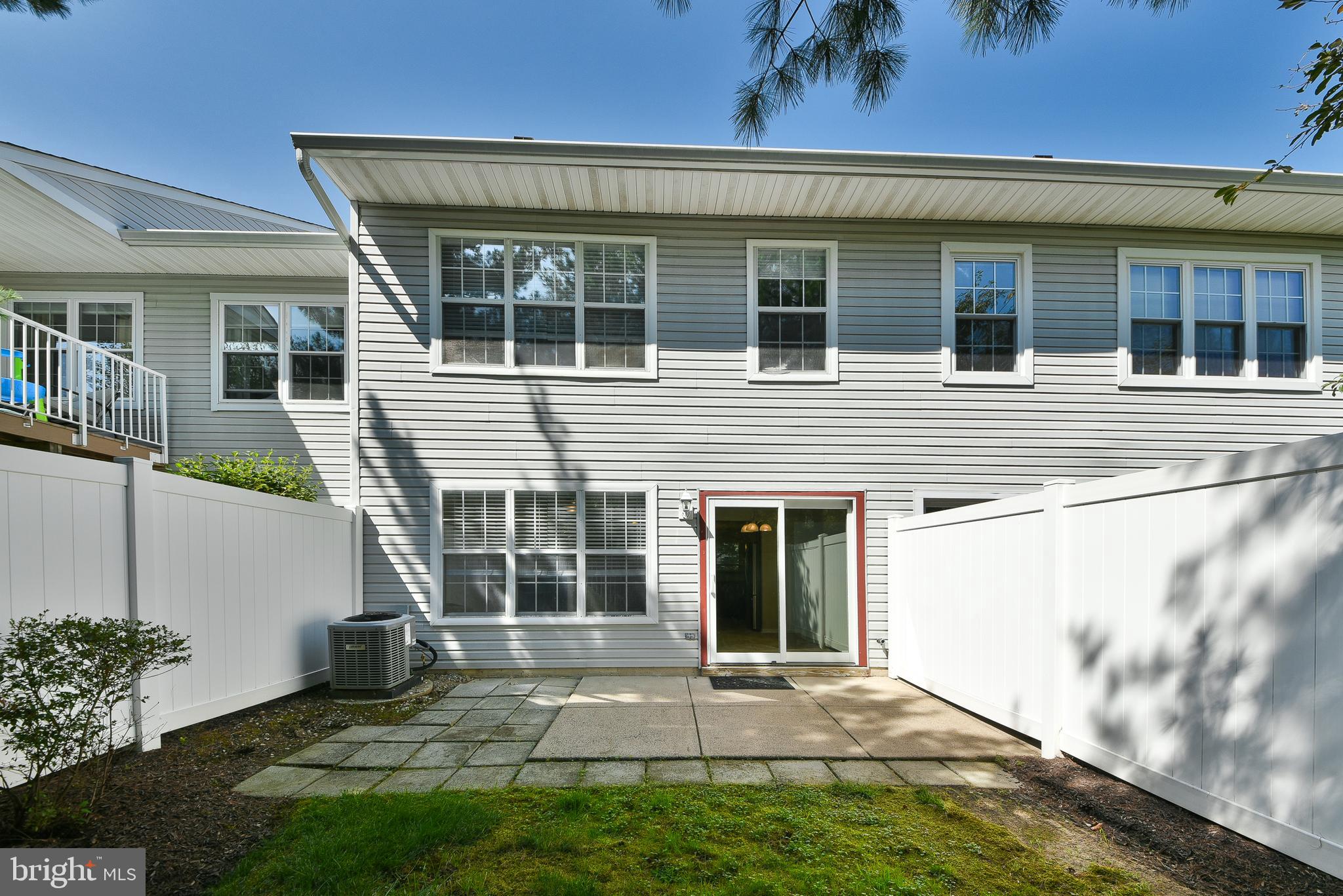 BROOKSTONE - Residential Lease