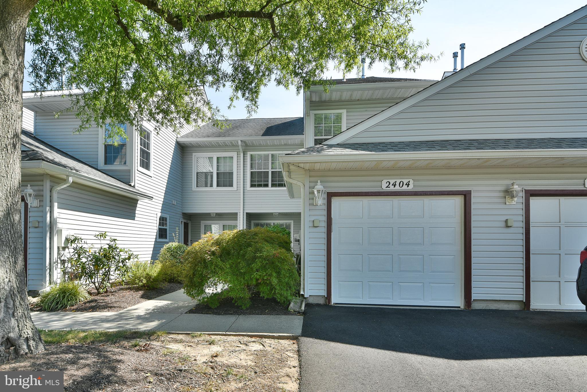 BROOKSTONE - Residential Lease