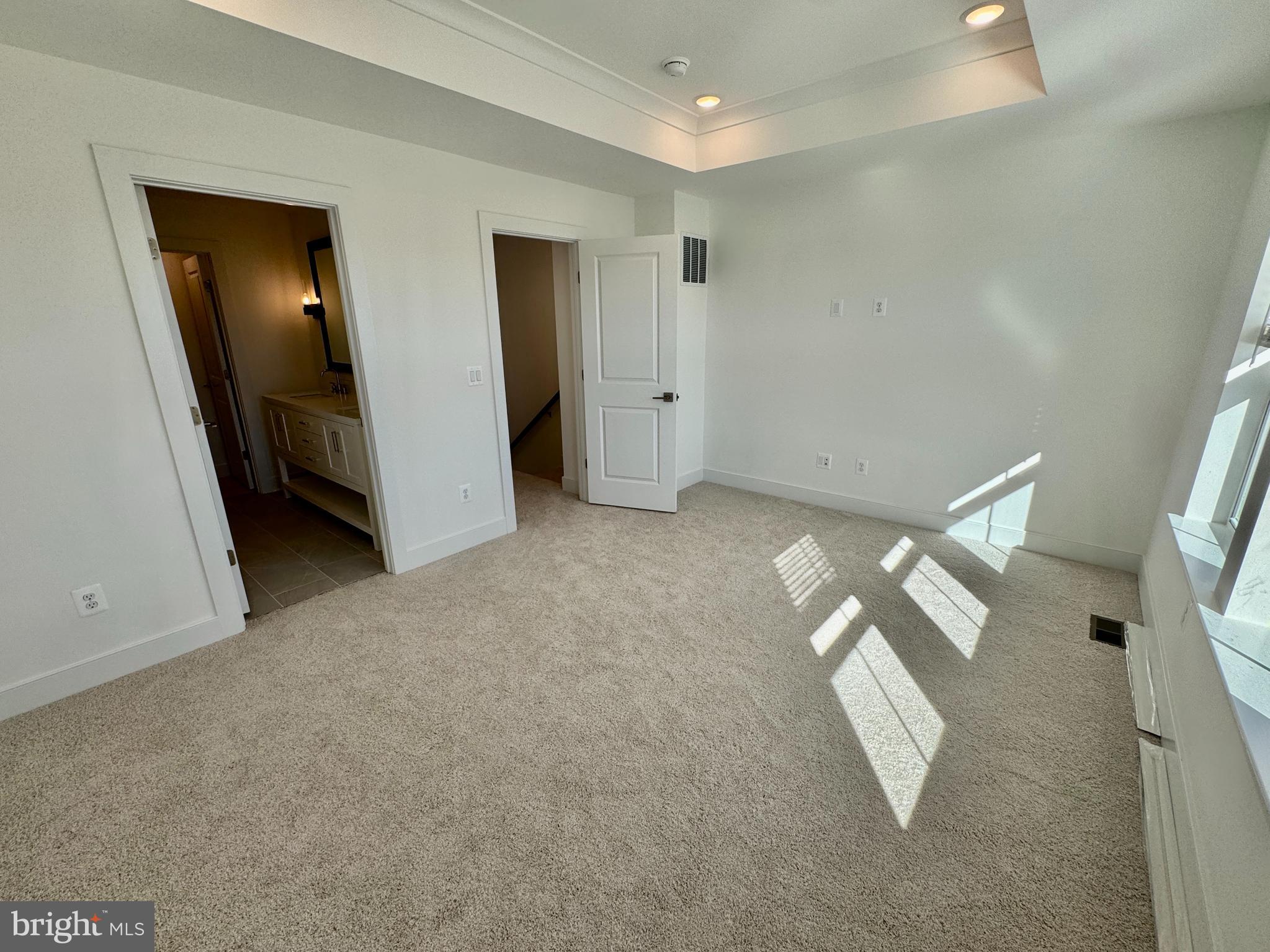 THE GROVE AT JACKSON VILLAGE - Residential Lease