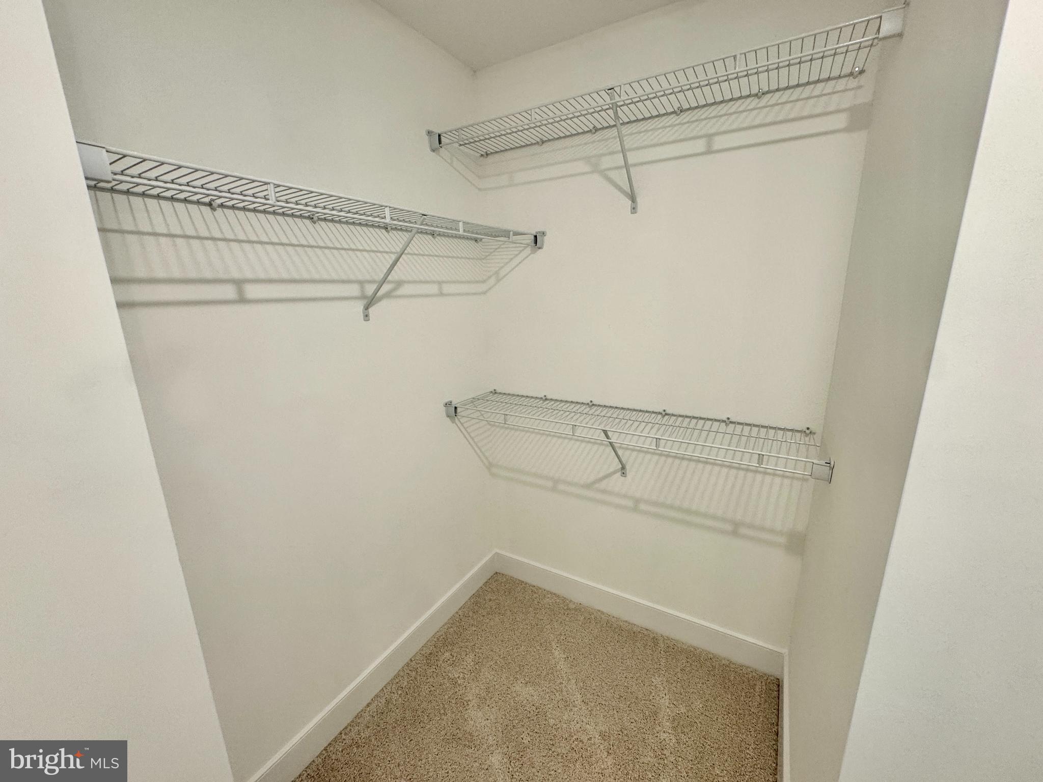 THE GROVE AT JACKSON VILLAGE - Residential Lease