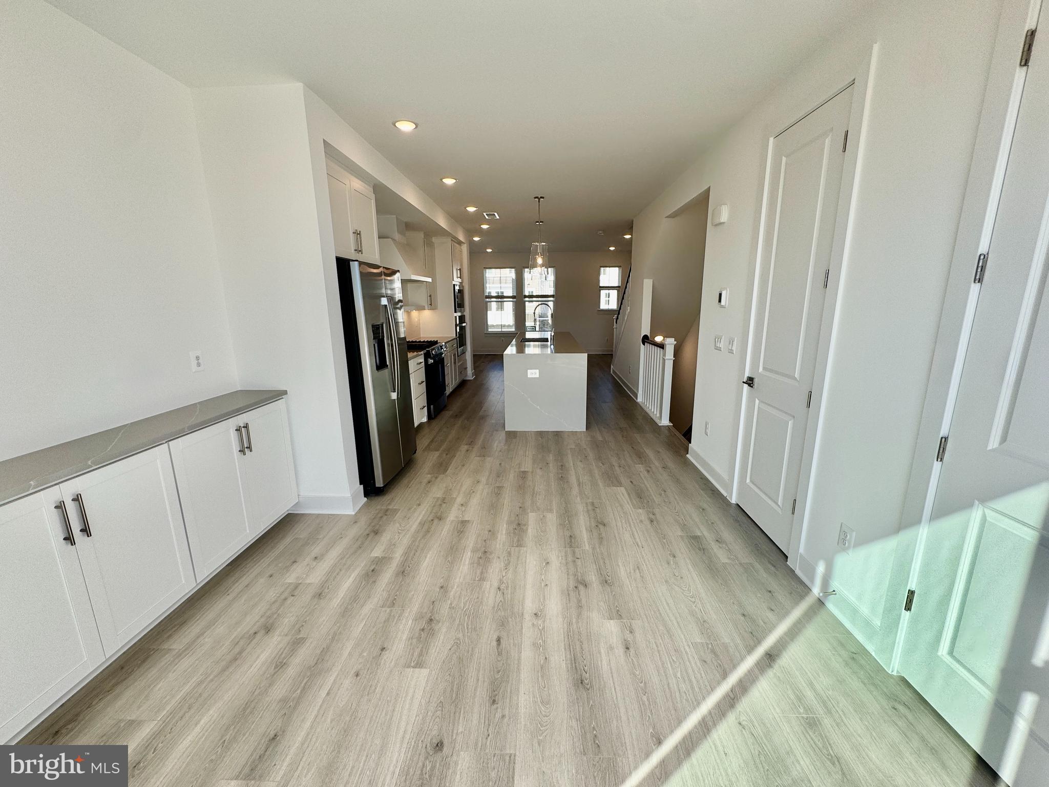 THE GROVE AT JACKSON VILLAGE - Residential Lease