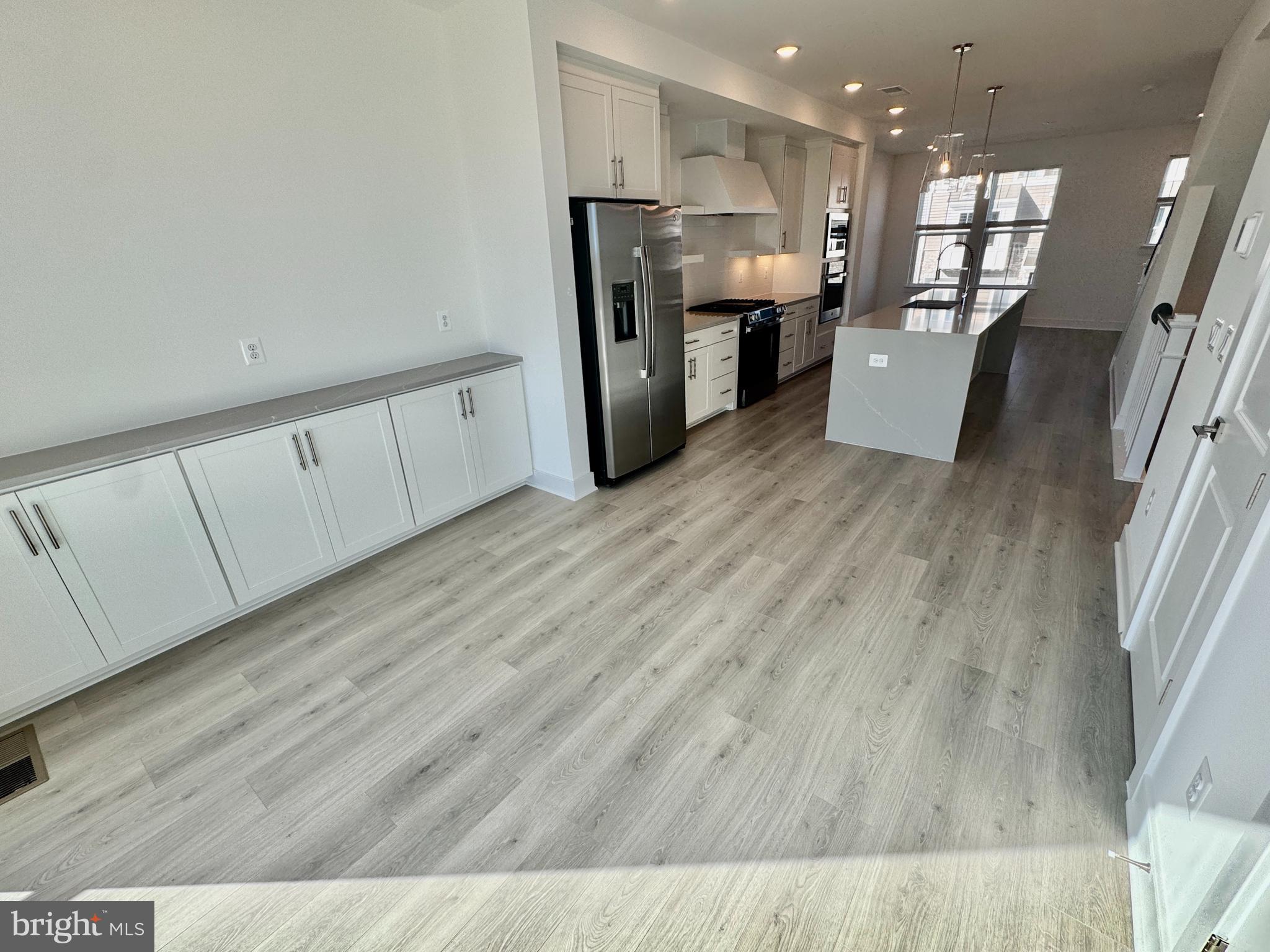 THE GROVE AT JACKSON VILLAGE - Residential Lease