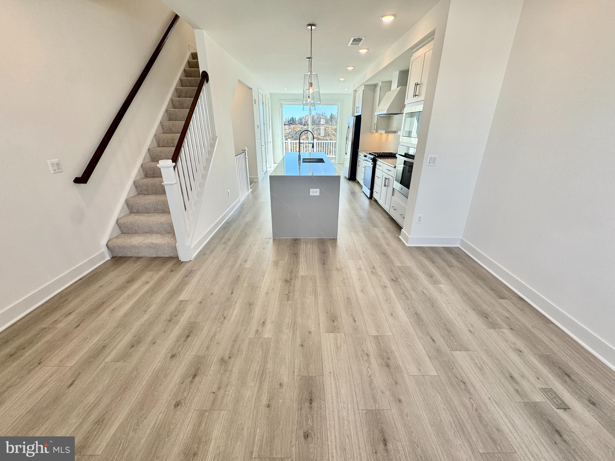 THE GROVE AT JACKSON VILLAGE - Residential Lease