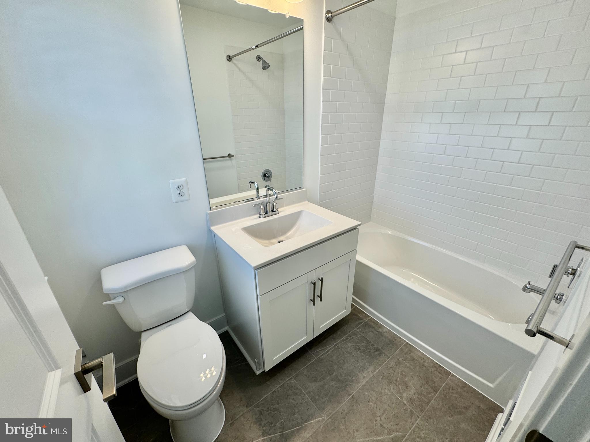 THE GROVE AT JACKSON VILLAGE - Residential Lease