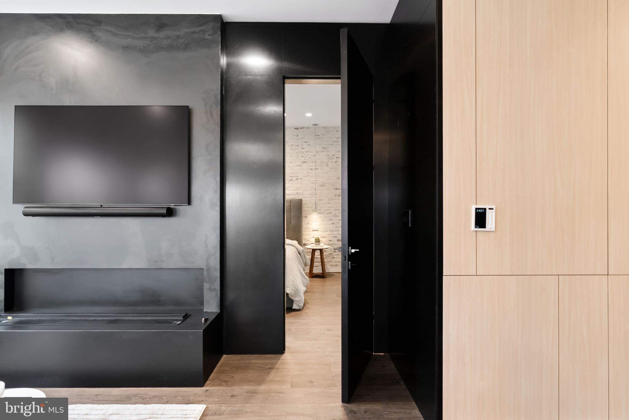 OLD TOWN NORTH - Residential