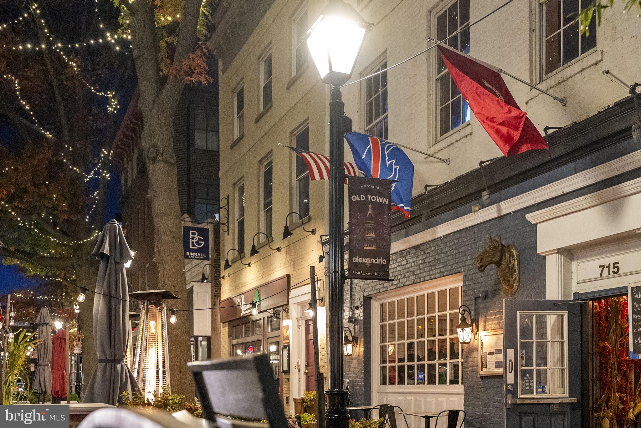 OLD TOWN NORTH - Residential