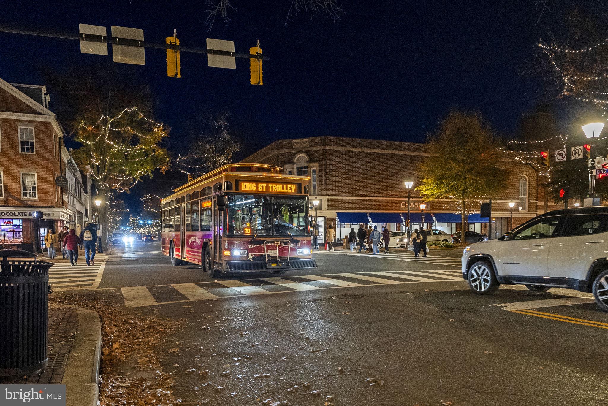 OLD TOWN NORTH - Residential