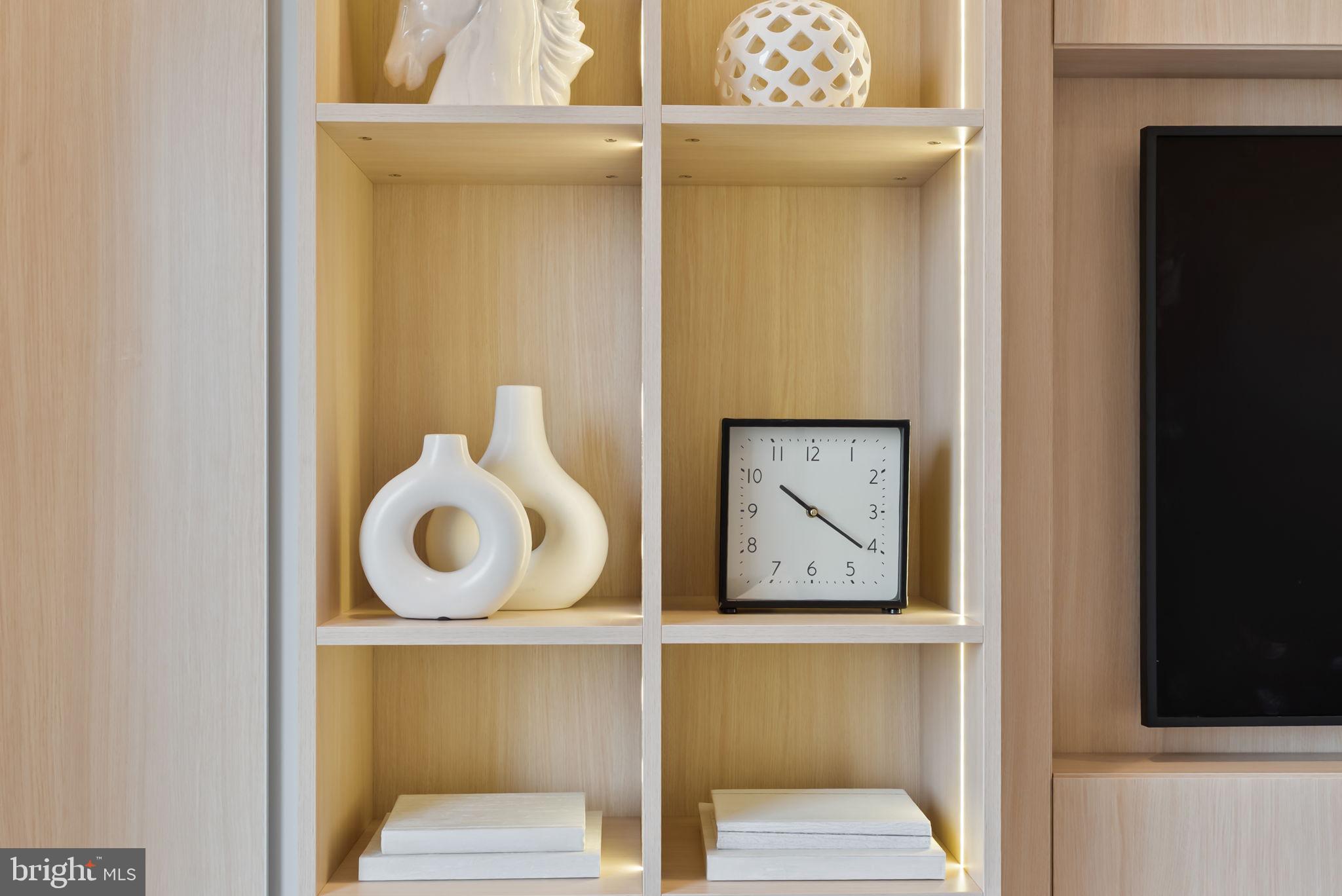 OLD TOWN NORTH - Residential