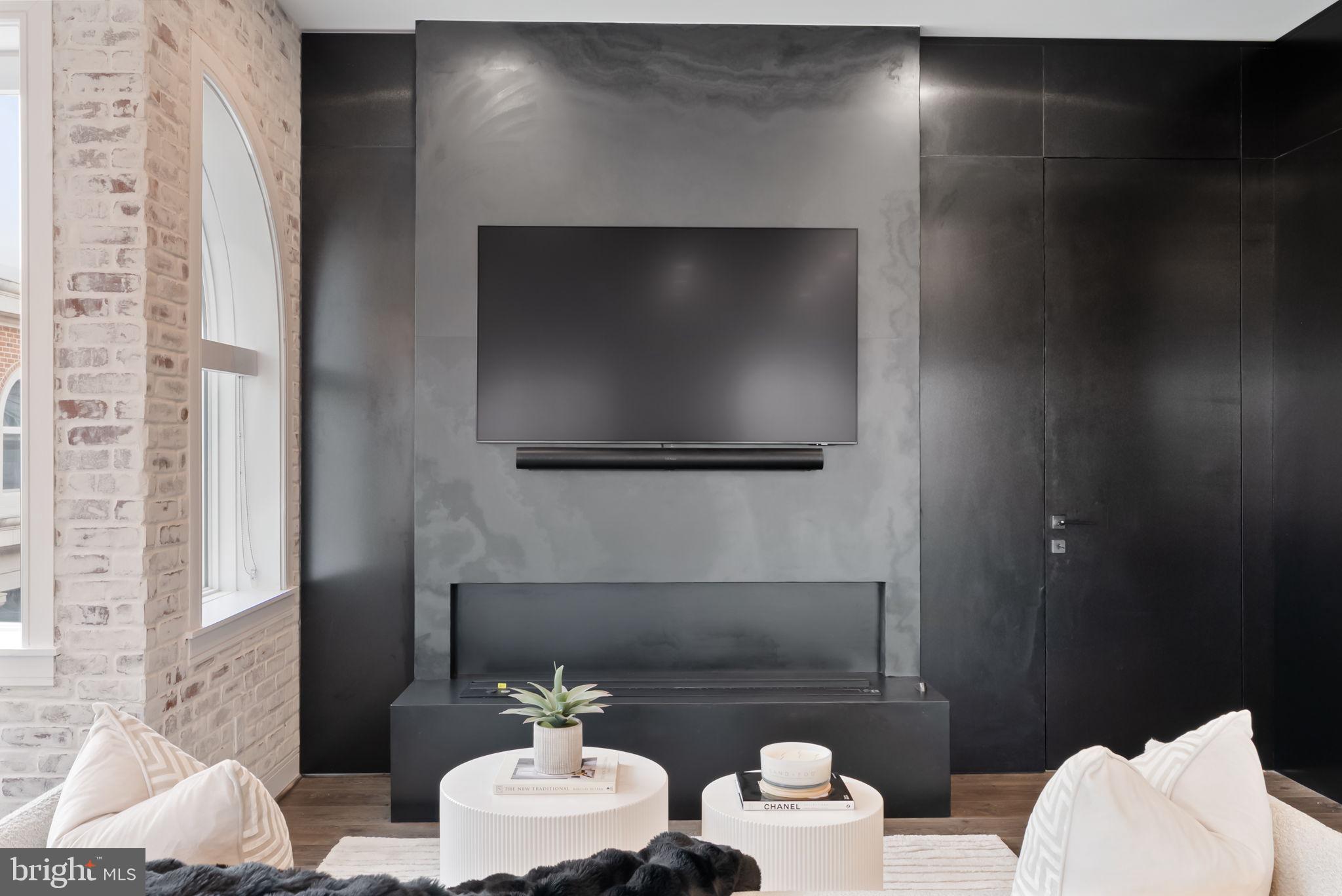 OLD TOWN NORTH - Residential