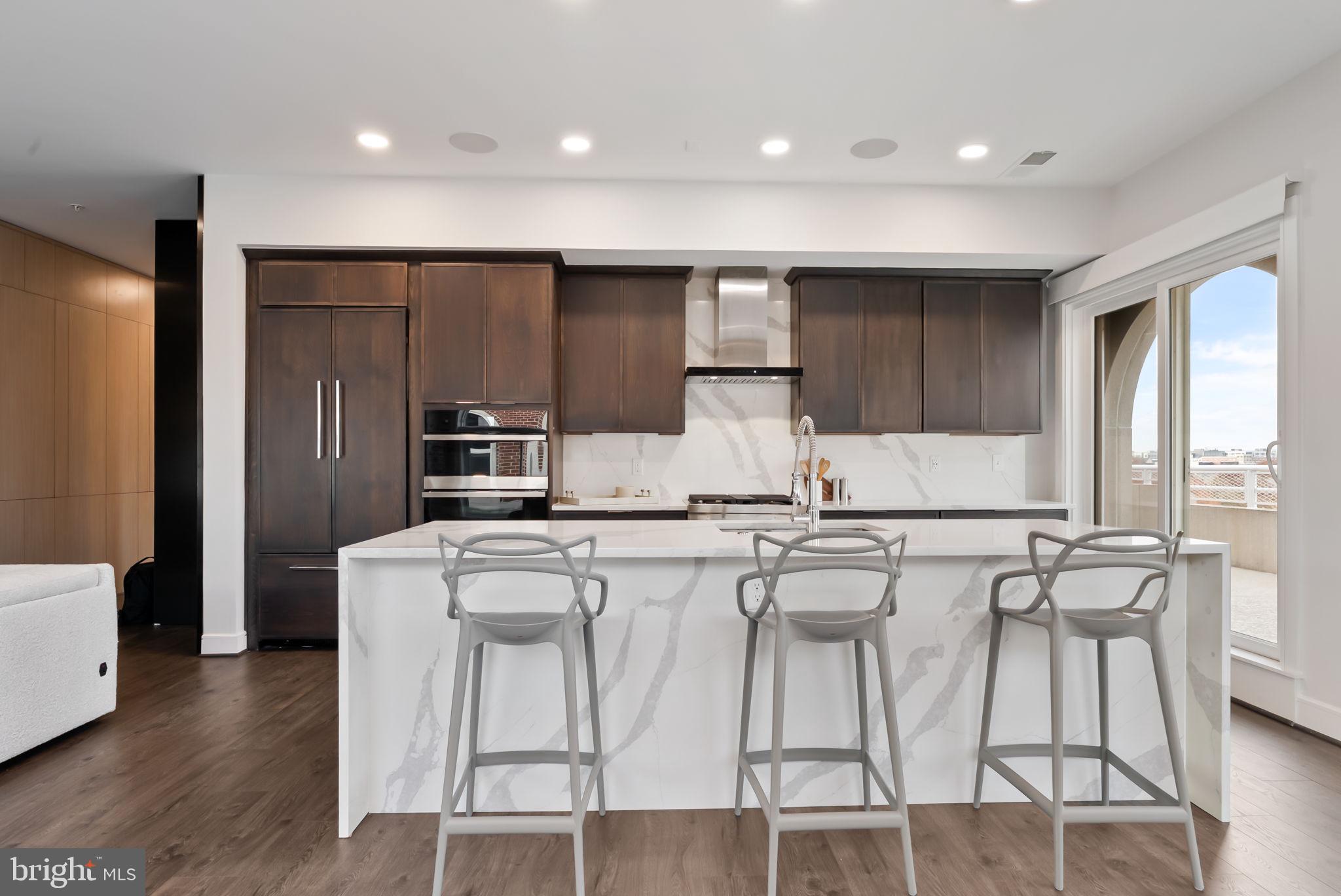 OLD TOWN NORTH - Residential