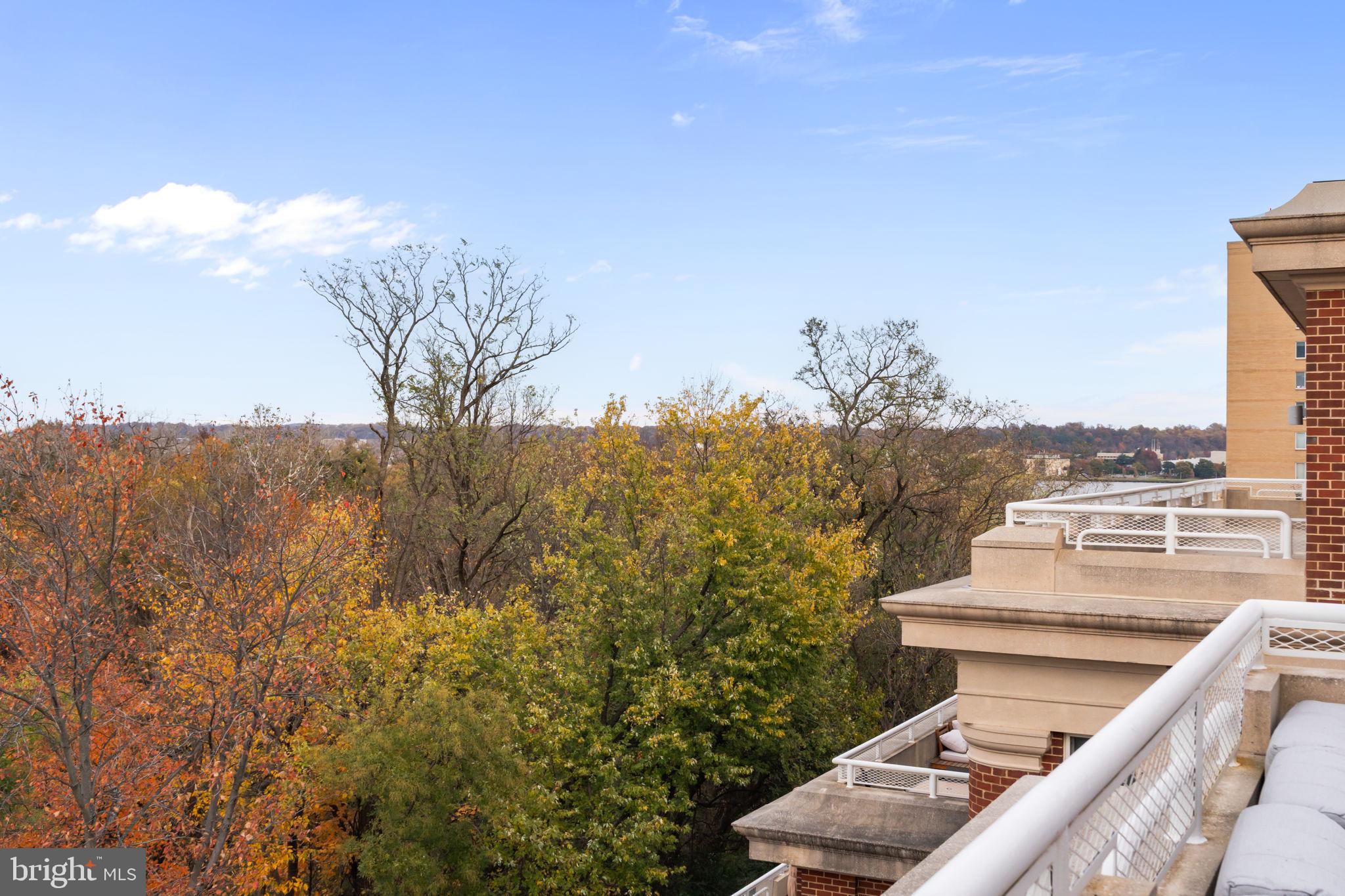 OLD TOWN NORTH - Residential