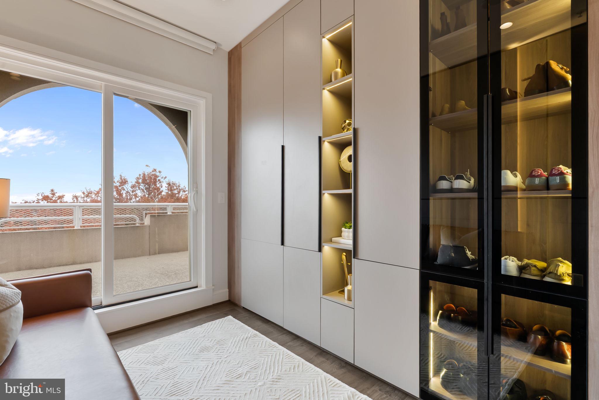 OLD TOWN NORTH - Residential