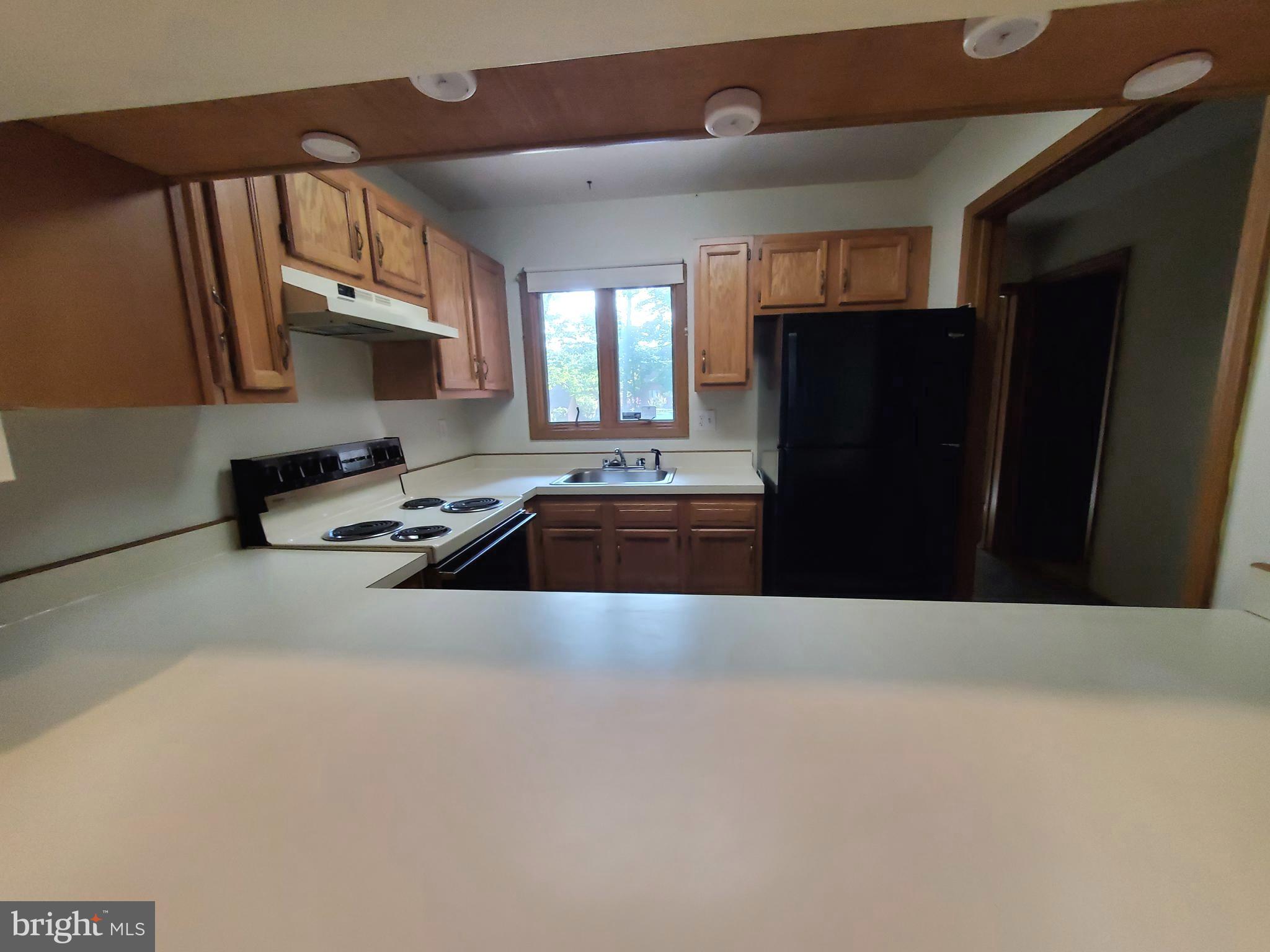 THE WOODS - Residential Lease