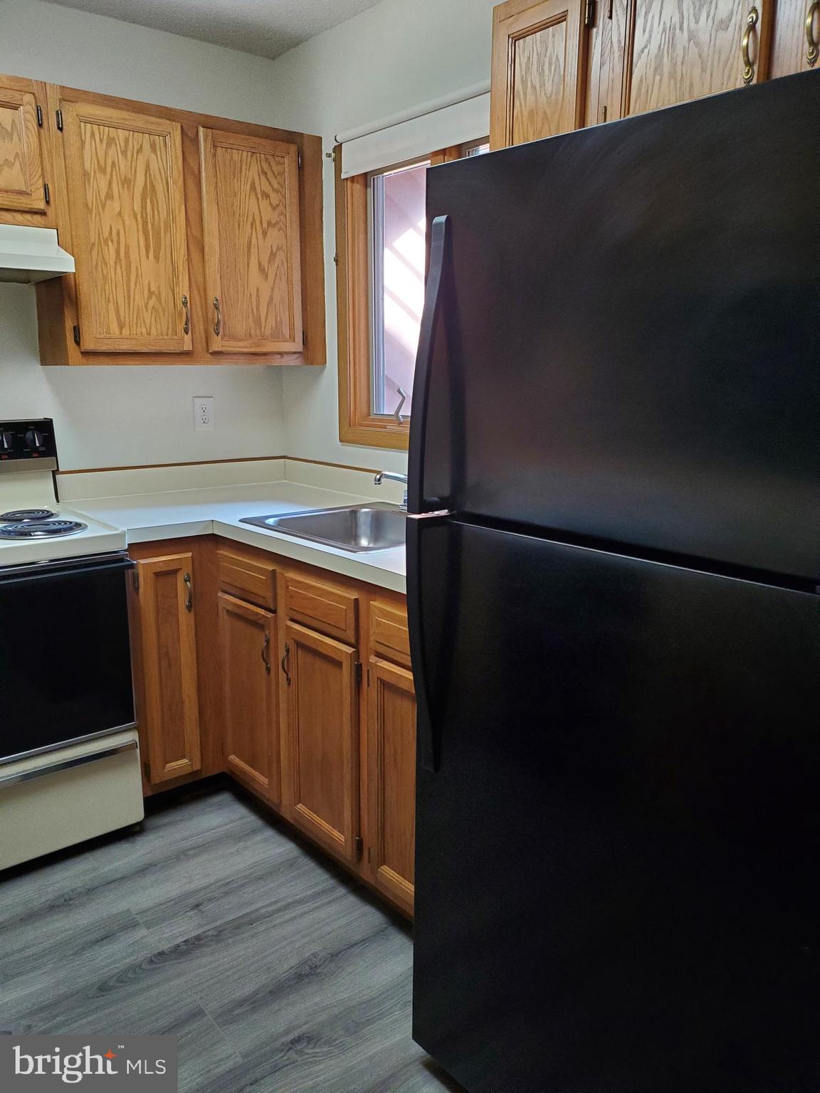 THE WOODS - Residential Lease